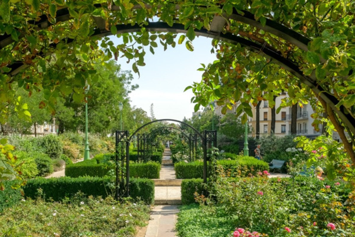 2e4d71a4-faa4-4658-94fb-3c84177d5192