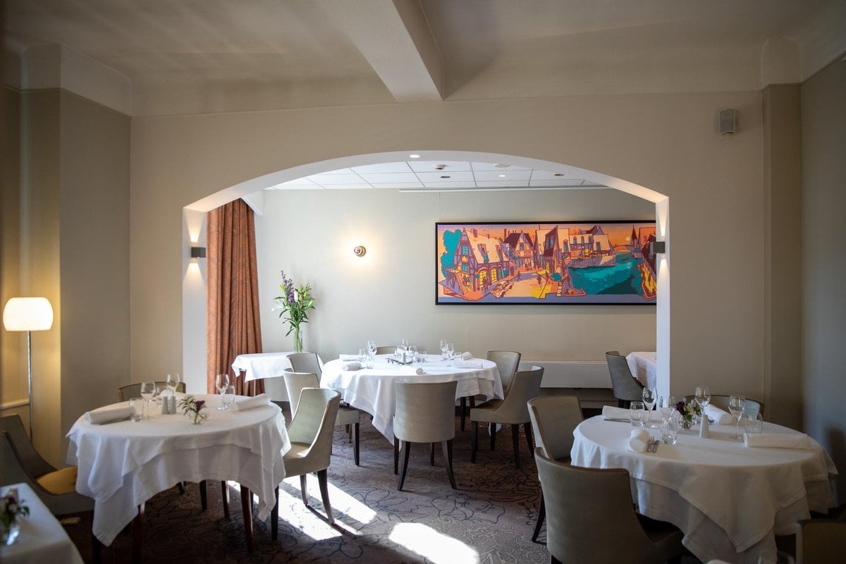 Beauséjour Hôtel, Bar Salon Jardin Hotel Restaurant Beauséjour