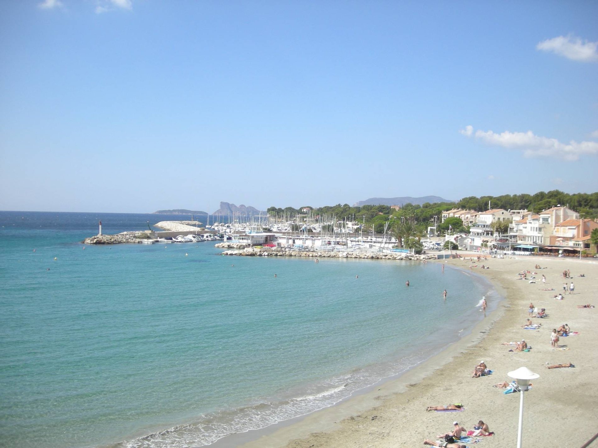 Saint-Cyr-sur-Mer, vue sur la plage