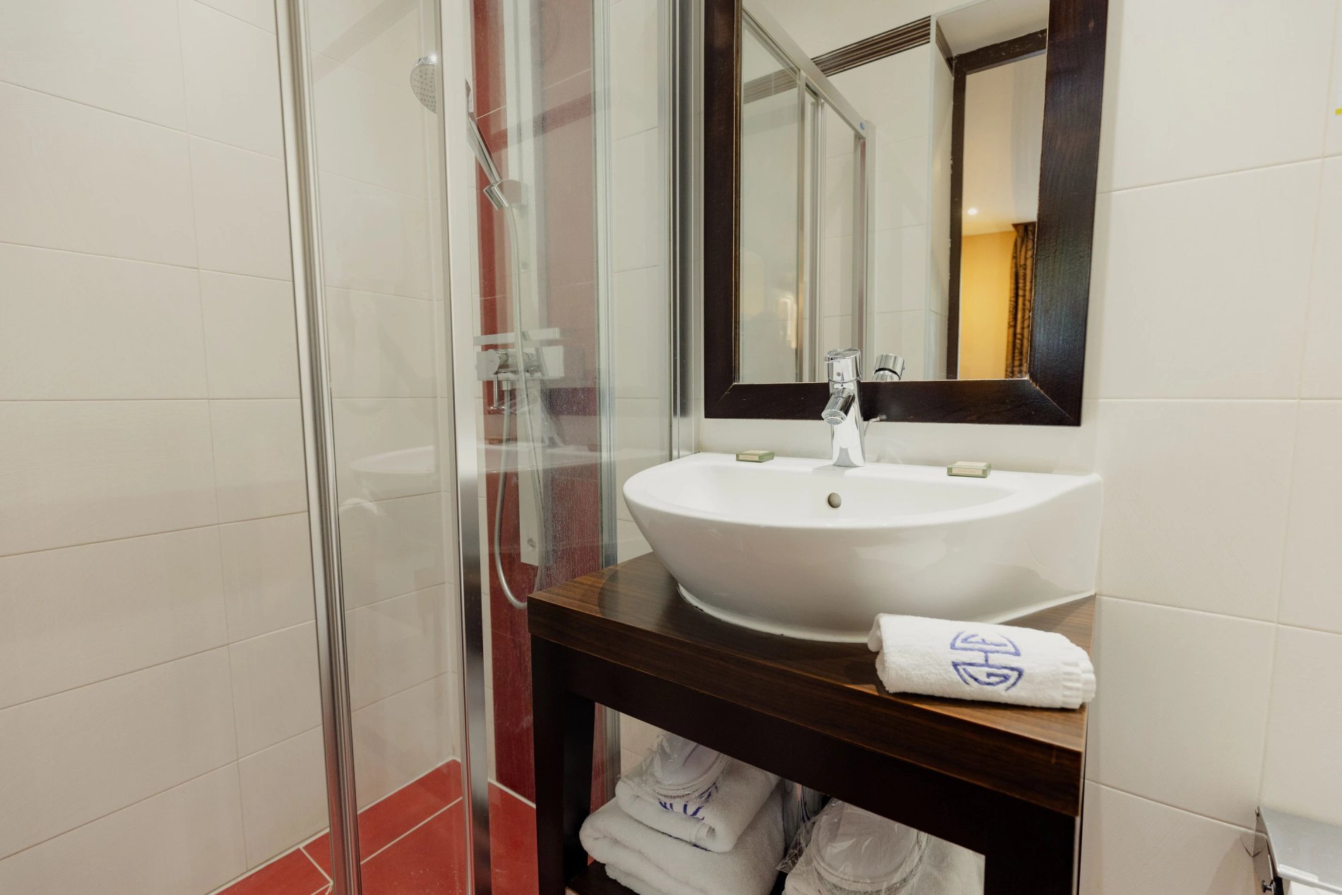 0028f390-6f46-43c5-9213-e4164eda6be7