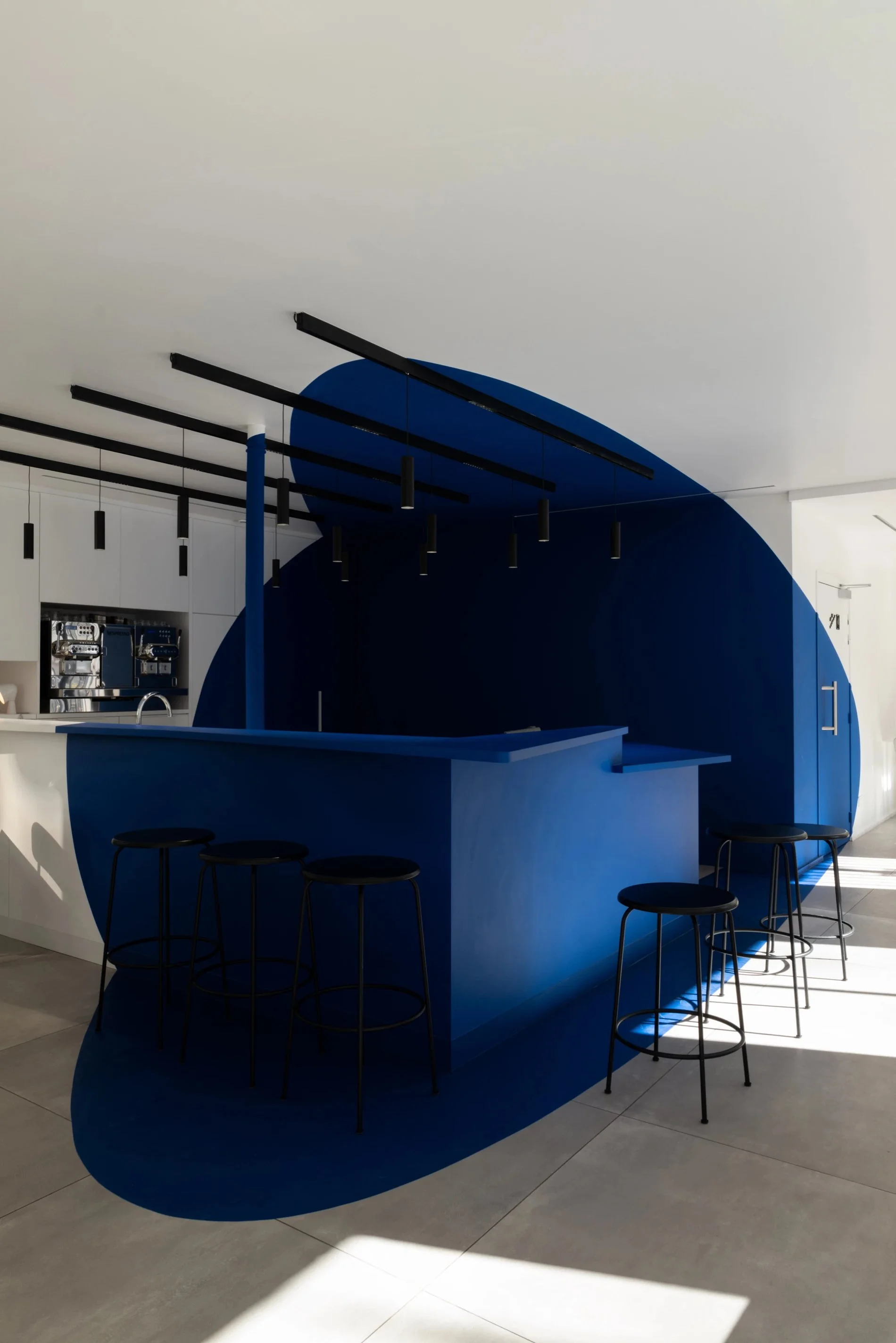 00541575-579d-4671-8a18-c515c48bd1b8