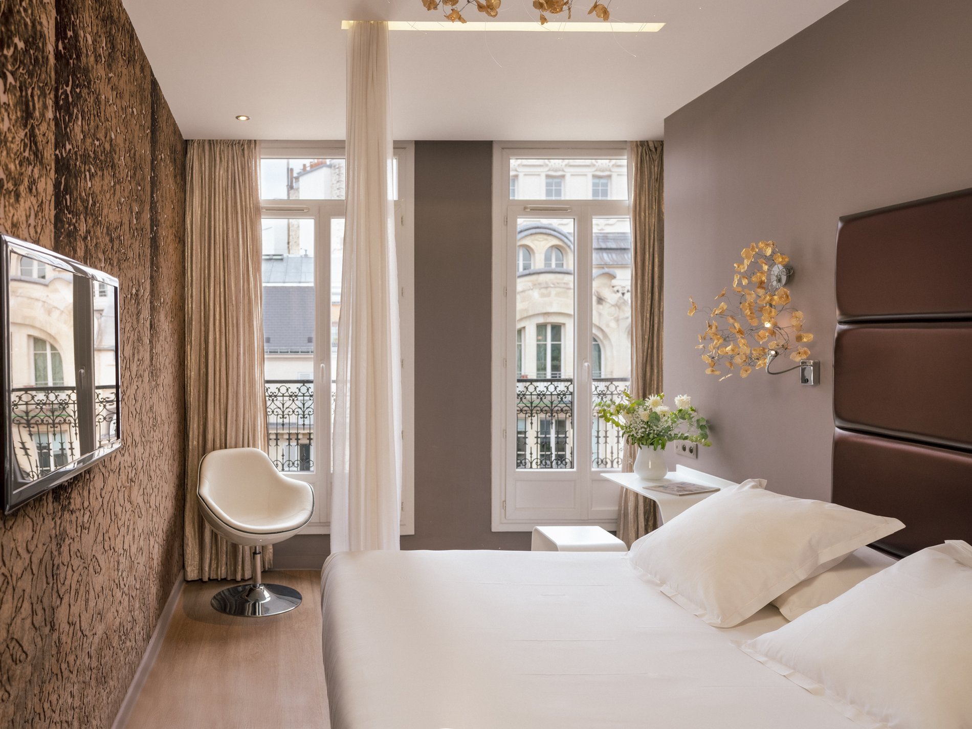 Legend Hotel