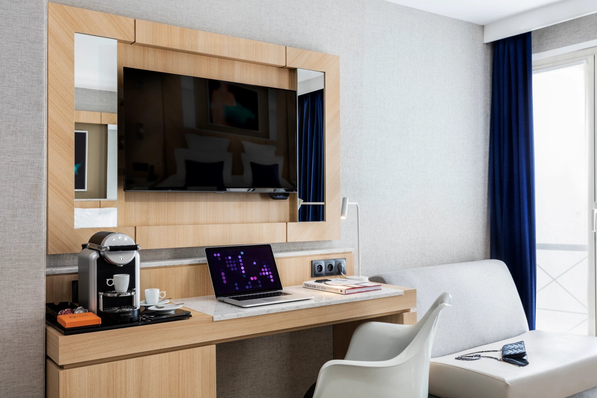 Louvre Saint-Honoré | Deluxe triple Room