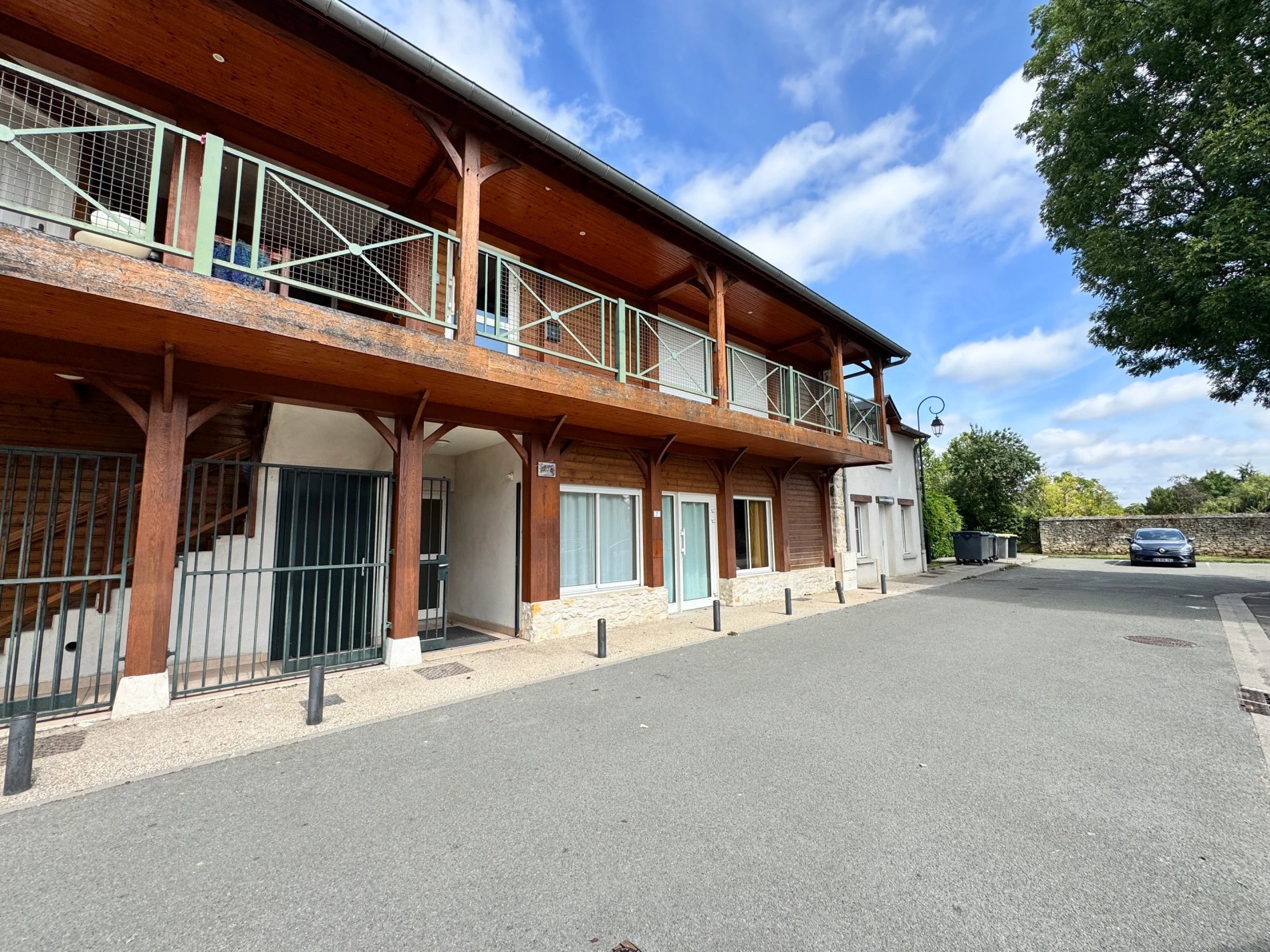 010242d0-7d1e-44a9-b2a2-7dd872121940