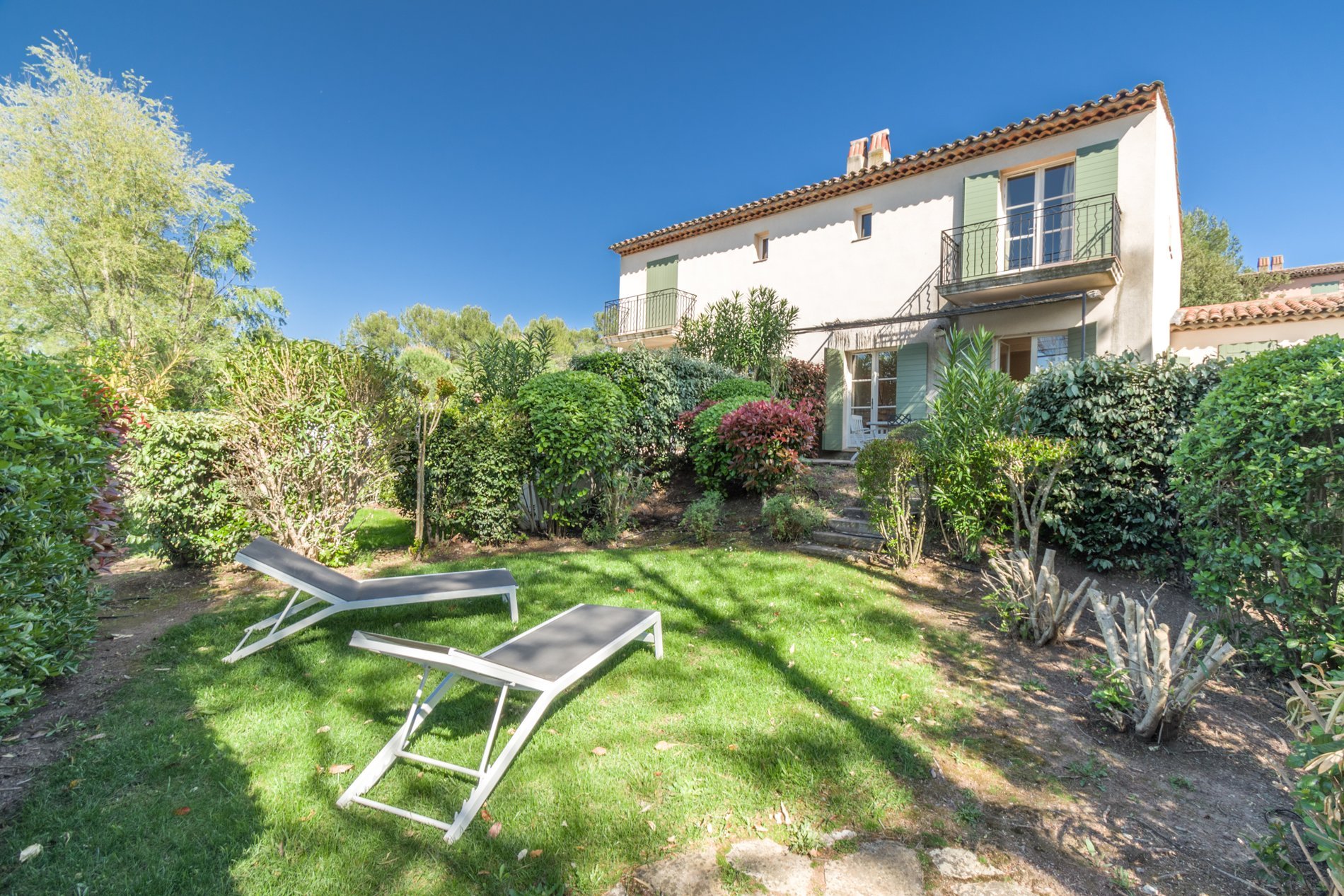 Location maison avec piscine dans le var