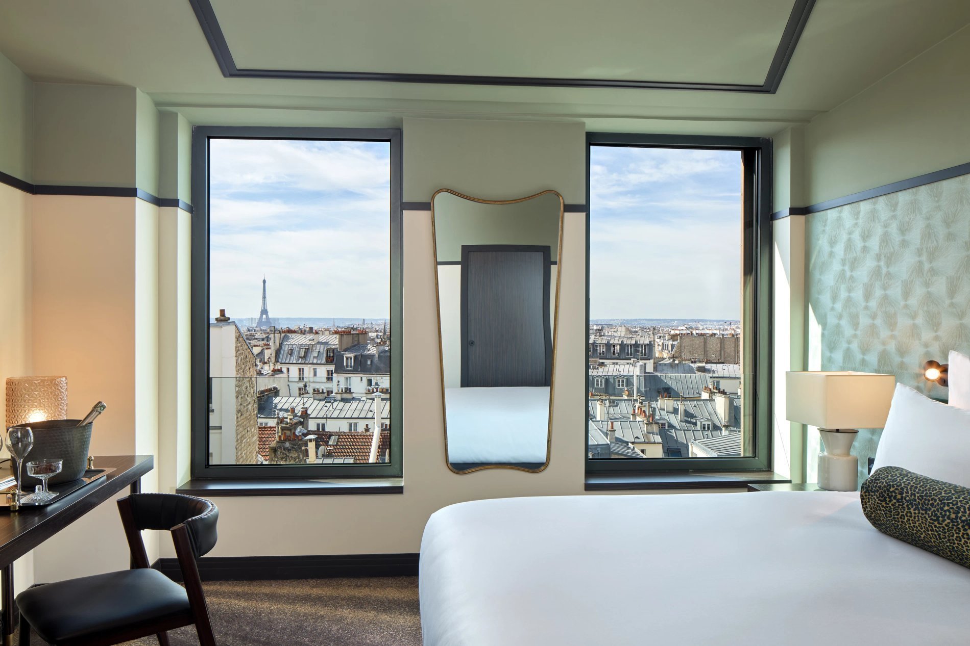 Maison Cassandre | Hotel near Galeries Lafayette