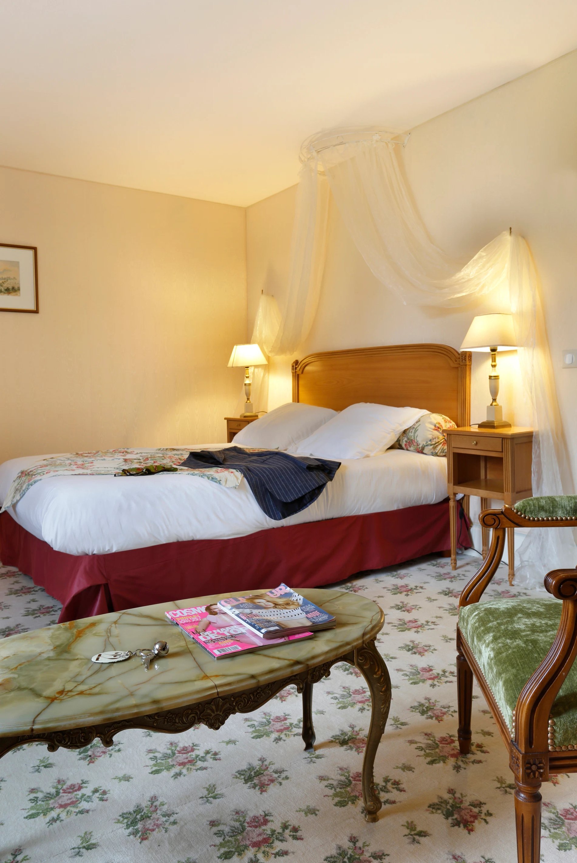 02d28b00-b0d7-4112-b610-bd4d6e957762