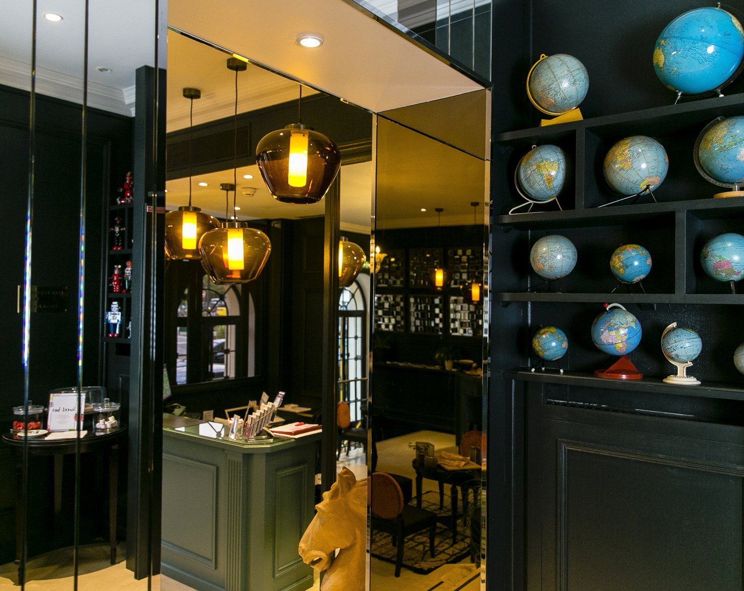 Best Western Plus de Neuville hôtel 4 étoiles lobby