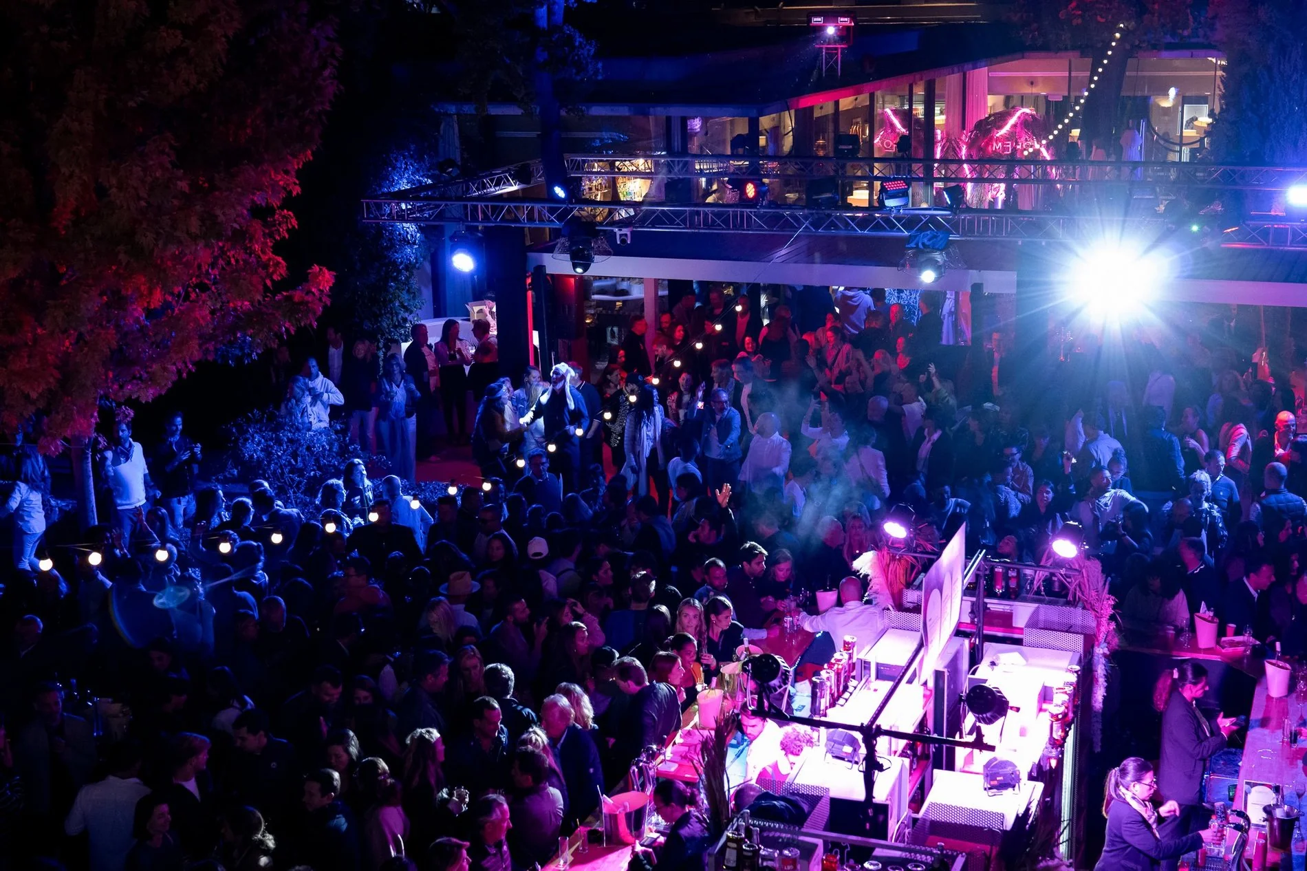 04683525-281b-45f8-bdd7-767a48fb9707