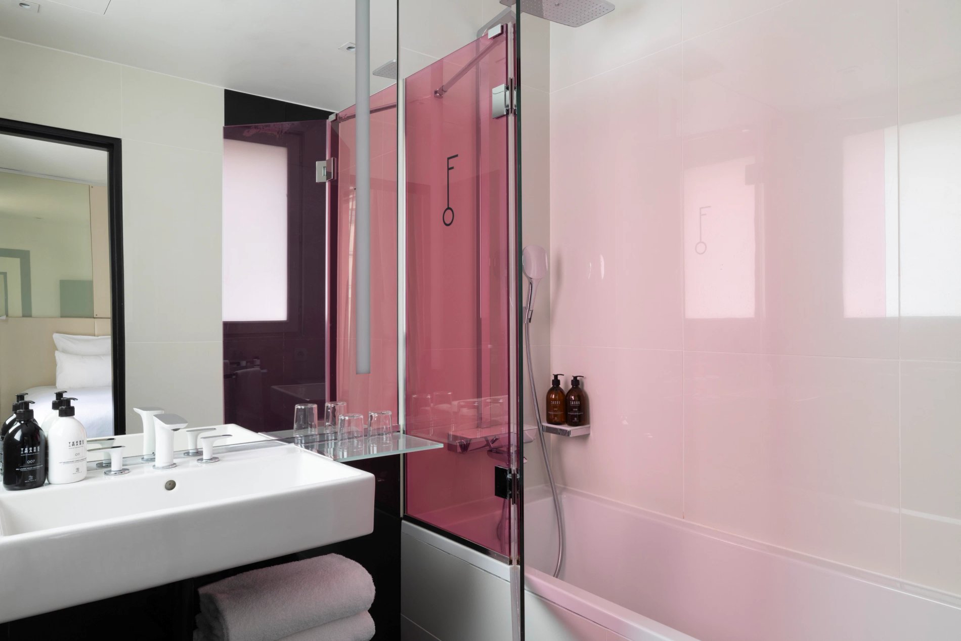 Hôtel Félicien Chambre Supérieure Pearl Salle de bain