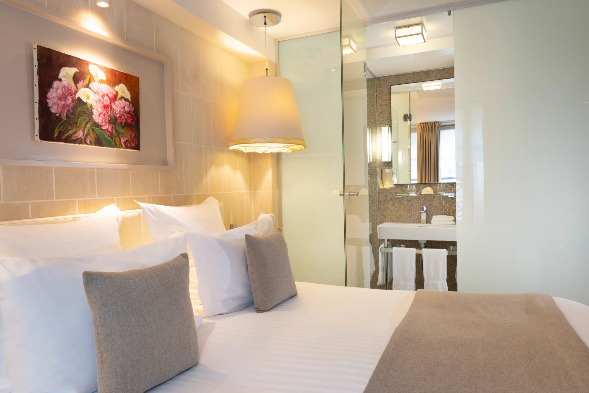 Hôtel Le Pradey Chambre Tradition Salle de Bain