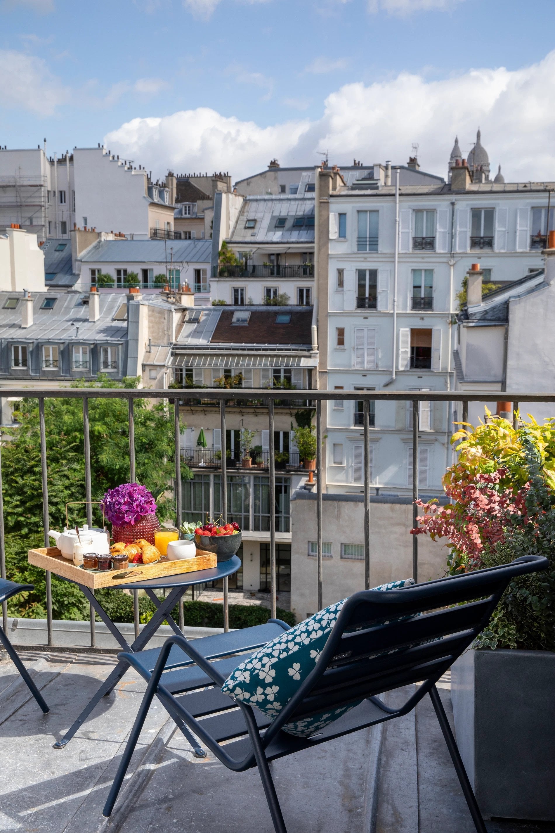 Hôtel Les Matins de Paris Petit-déjeuner en chambre