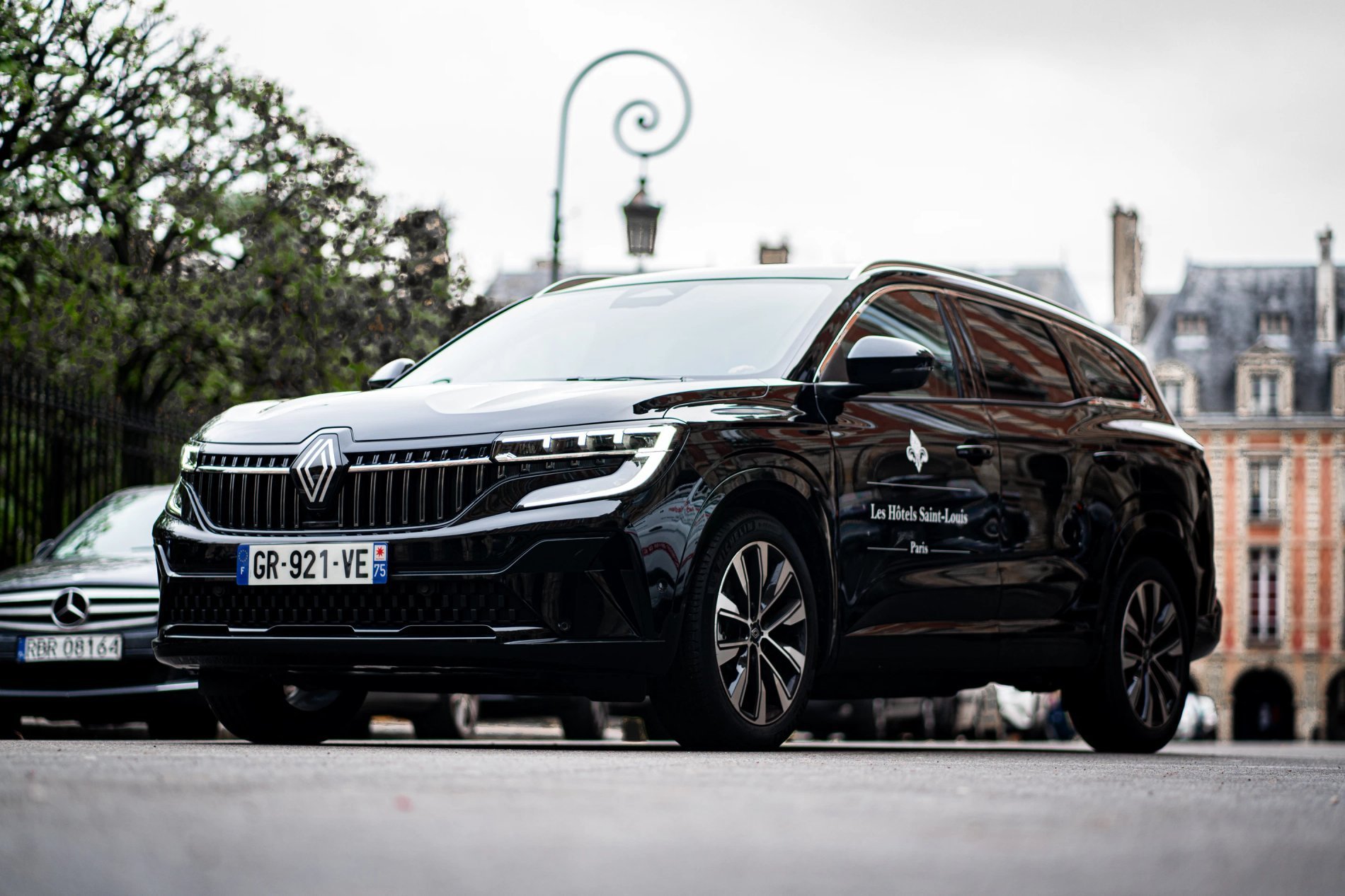 06e2b2d7-3ddf-484d-b8f4-2eb8f1e91223