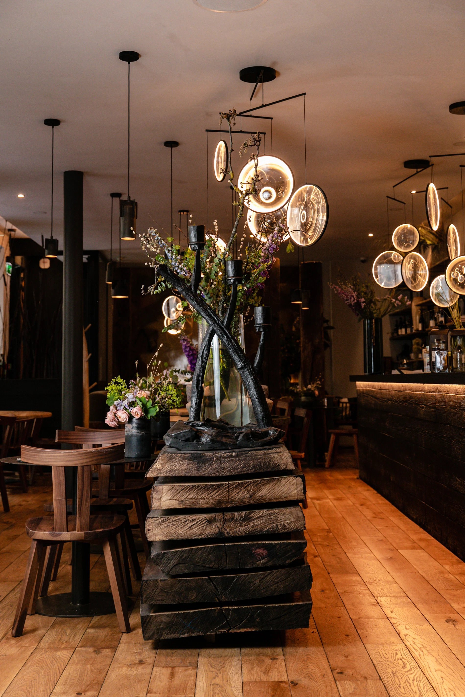 06fa86a7-dd19-4db0-94f6-7af6445efaf5