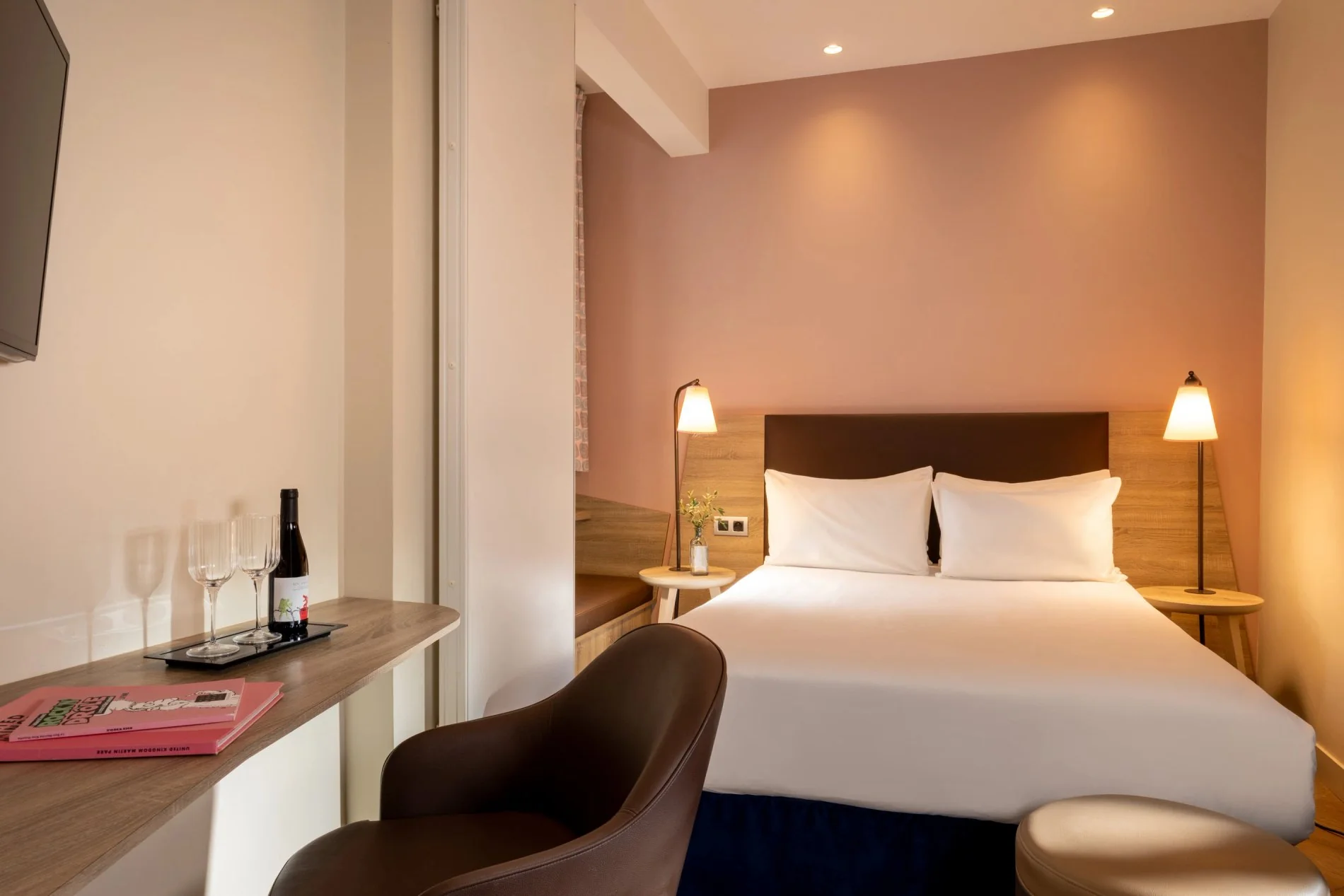 07cdd69d-7f9e-4ba2-a43e-a7c0cc629fb0