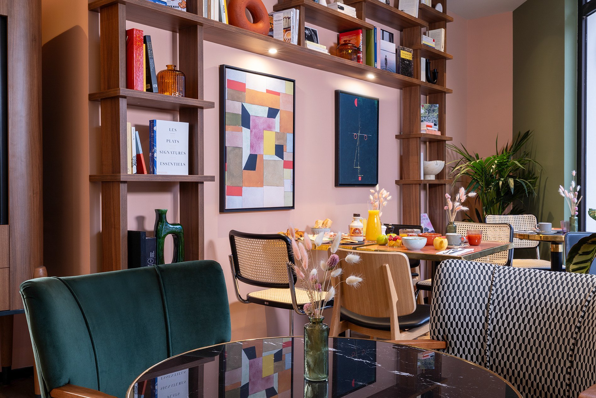 083e9c62-b1bc-4272-a79c-29e9ea966aaa