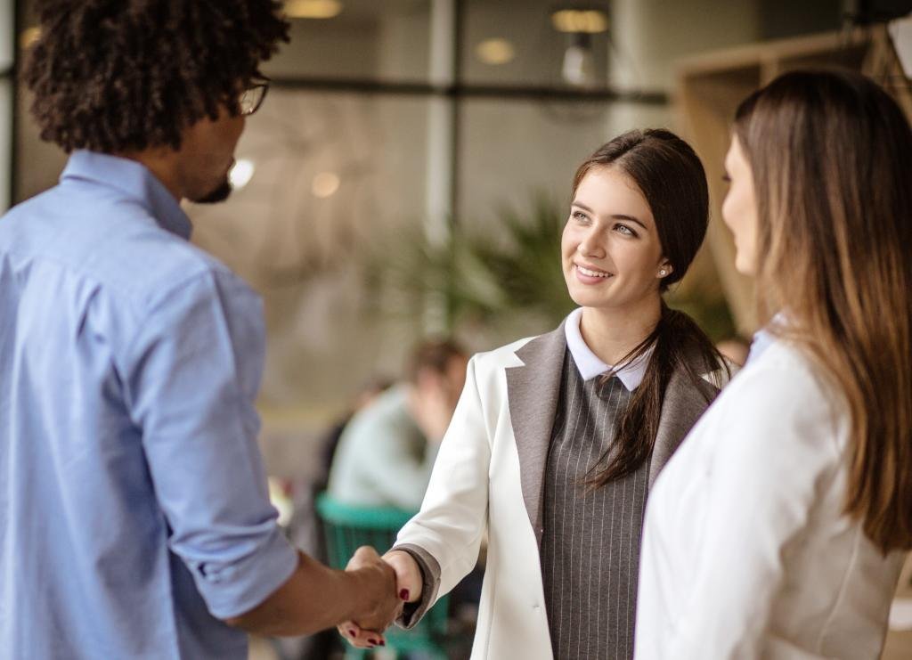 Comment réussir l’intégration d’un nouveau collaborateur ? | Axioncom