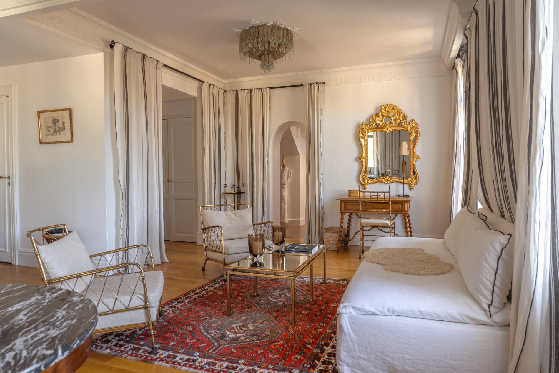 08de88d1-f12f-48b2-9f06-48877b866f15