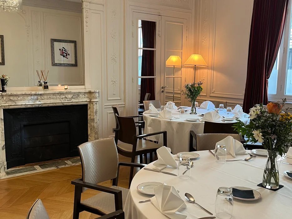 09a3073a-cac3-40e9-b0ce-70d8d598a754