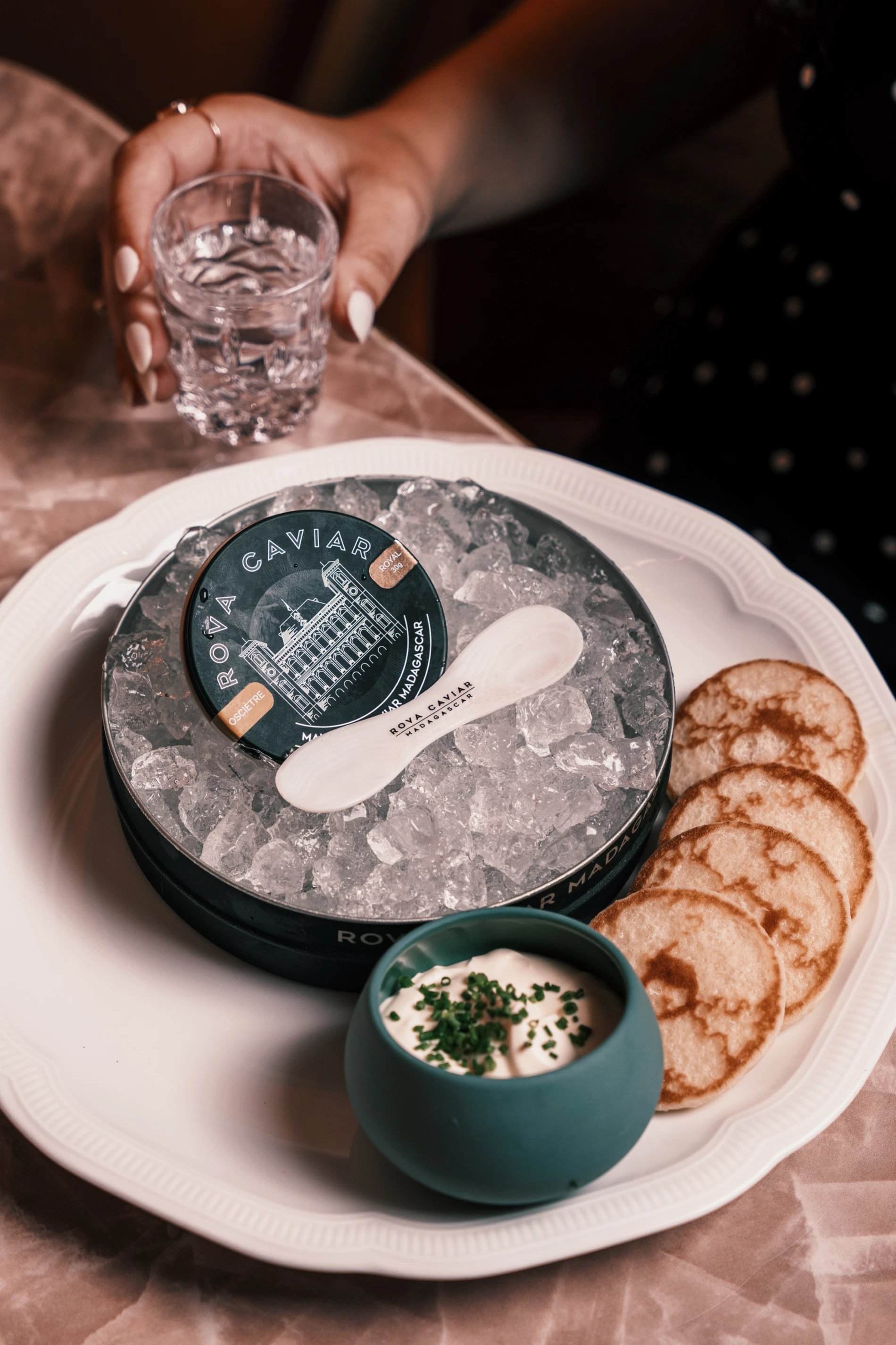 09e43b06-3e2e-4937-88b0-8f5208c74d40