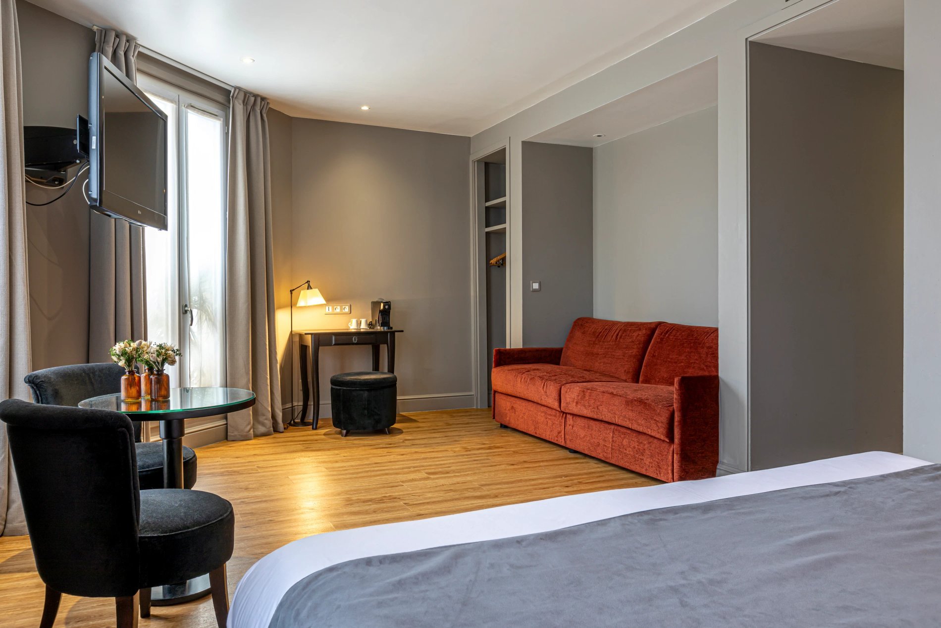 Gardette Park Hotel | Family suite with garden view