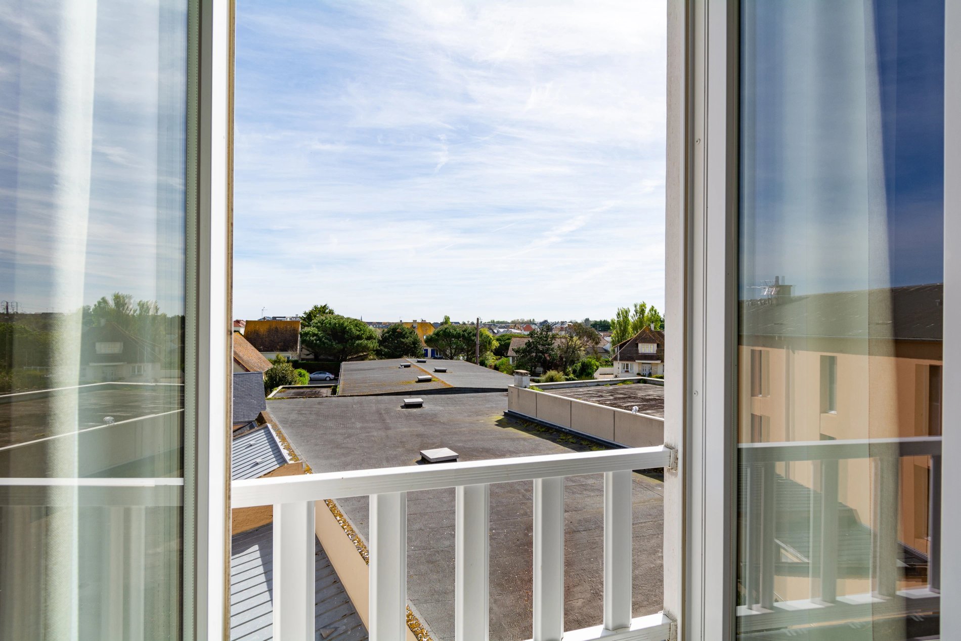 0aac12fd-5101-47b5-a890-417fef37a4b4