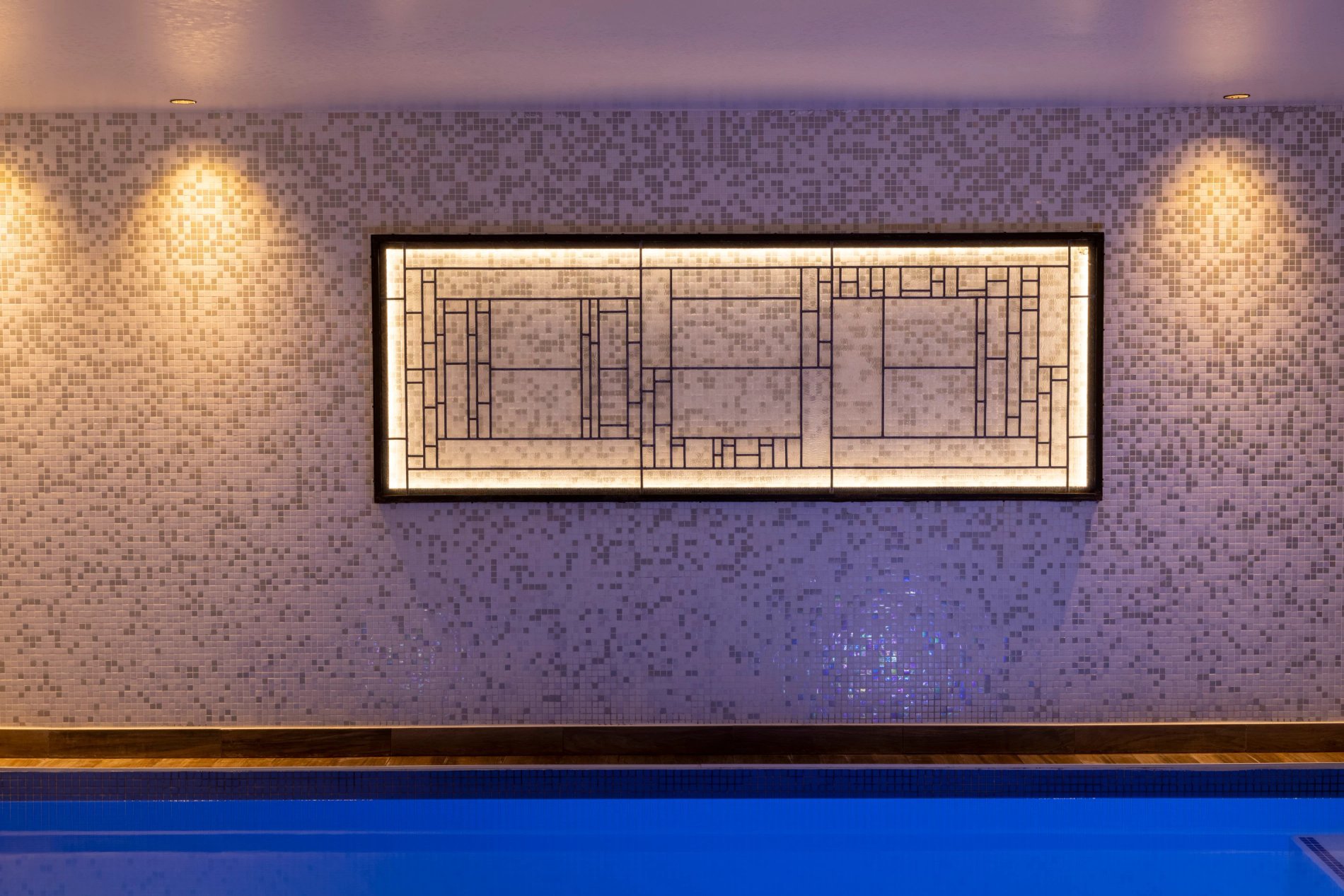 Hotel Les Matins de Paris Spa Pool