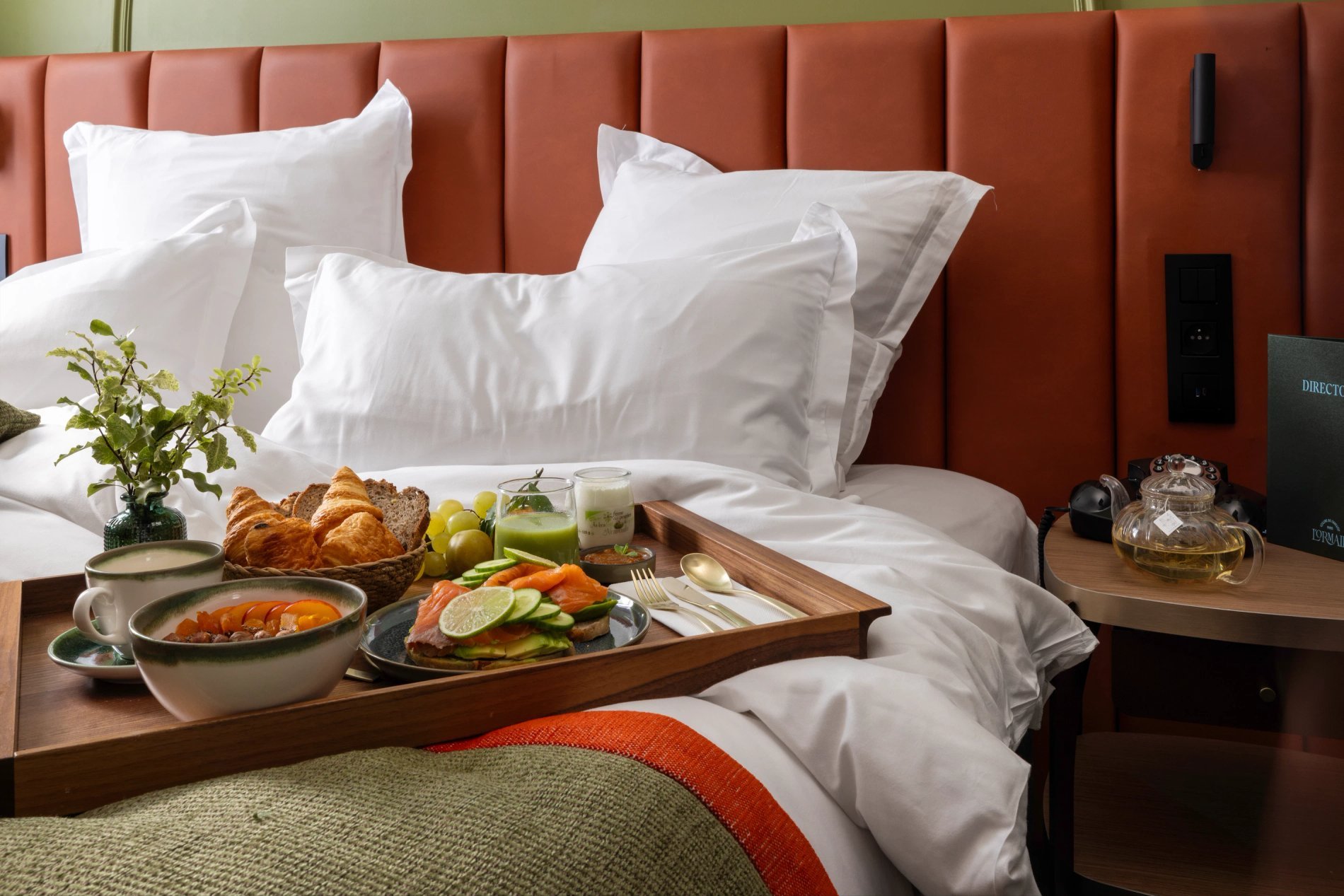 Hôtel L'Ormaie Petit déjeuner plateau chambre room service