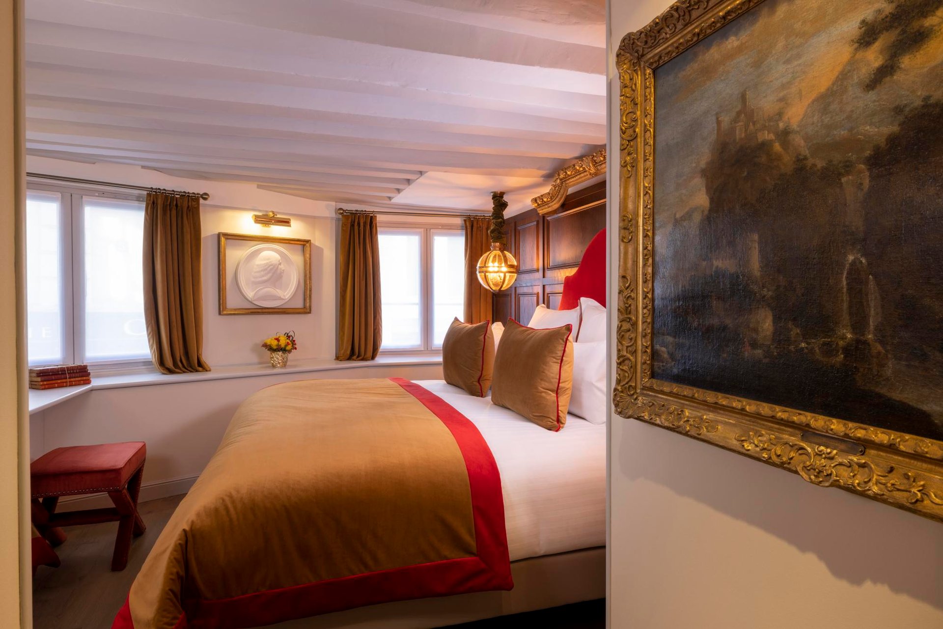 Maison Cardinal Furstemberg Airbnb Rent Appartment Bedroom