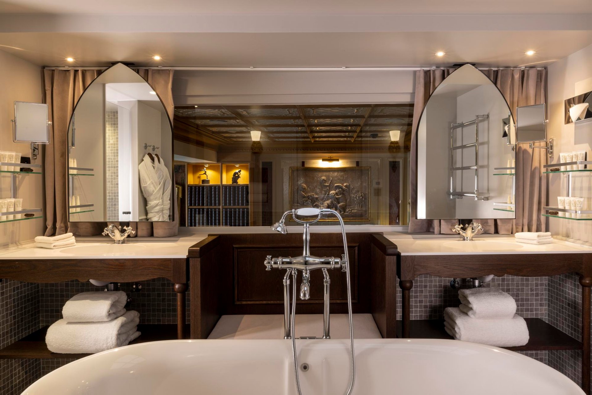Maison Cardinal Furstemberg Airbnb Rent Appartment Bathroom