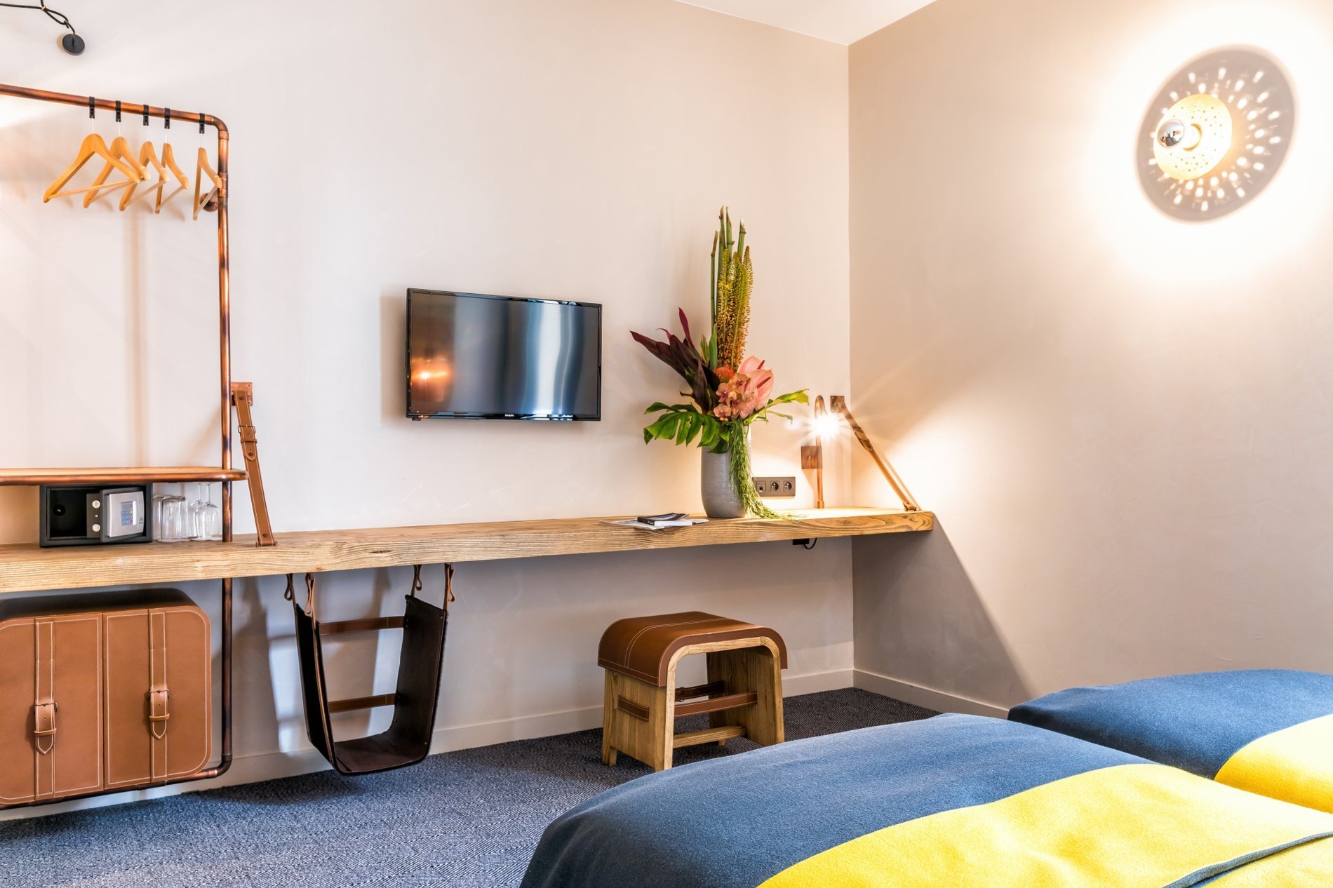 0e1bb15a-dcc4-4f89-a16e-a61efdfdabd0