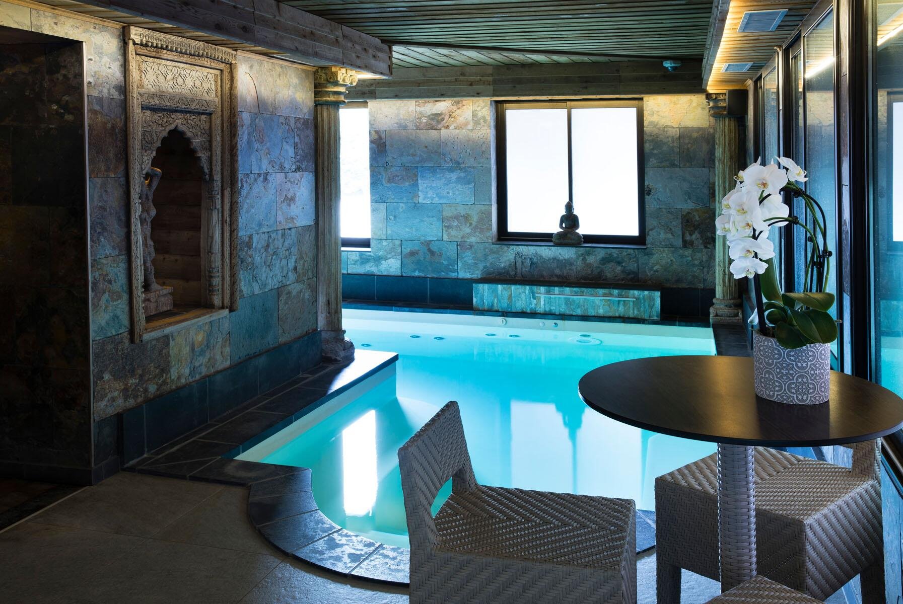 Hôtel SPA Le Lion d'Or | Hotel with pool Honfleur