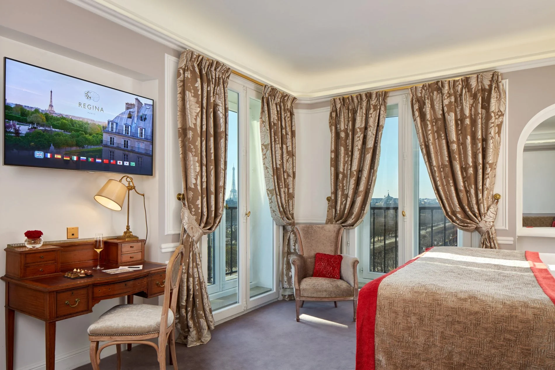 Hotel Regina Louvre Junior Suite Tour Eiffel