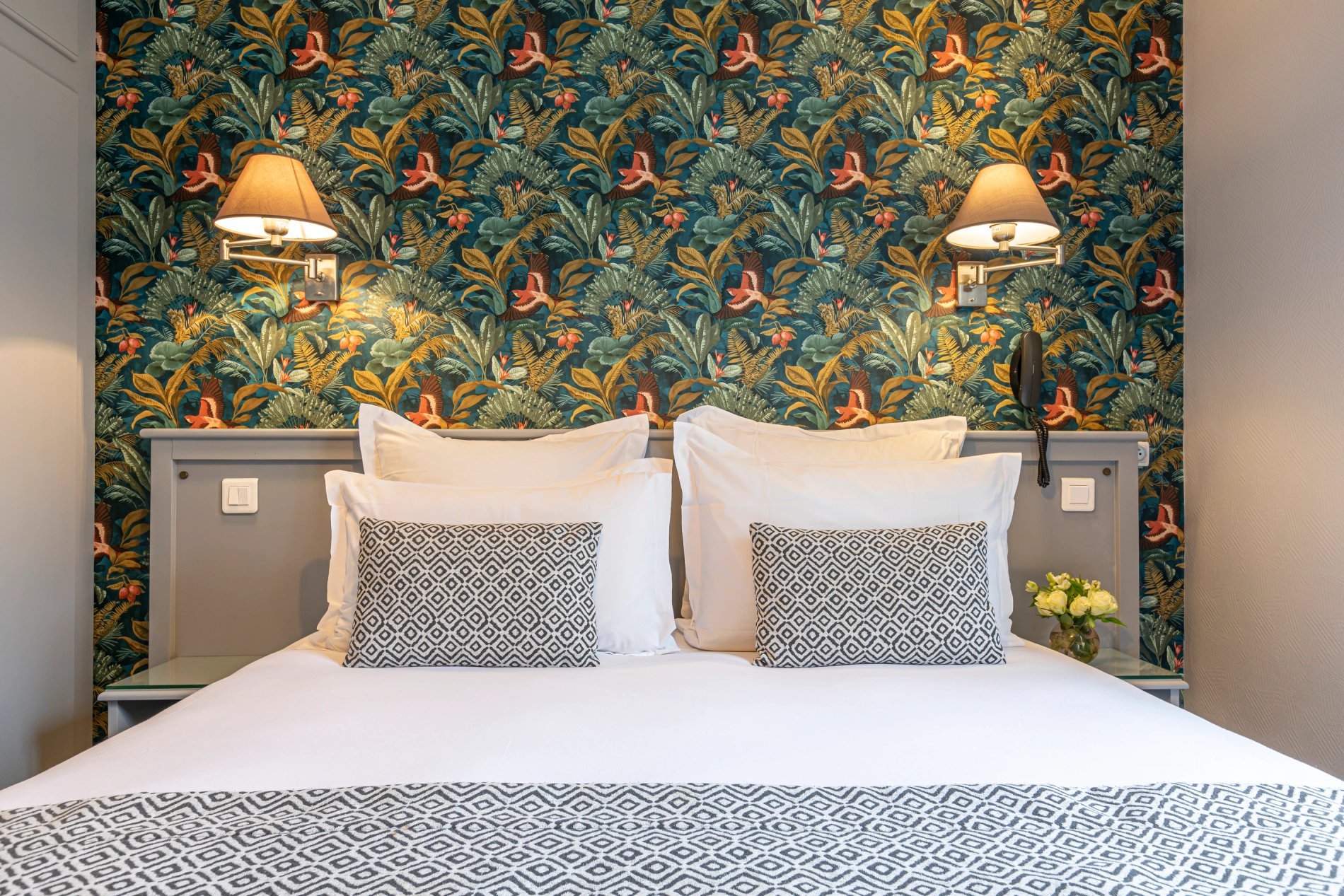 Spendid Hotel Room