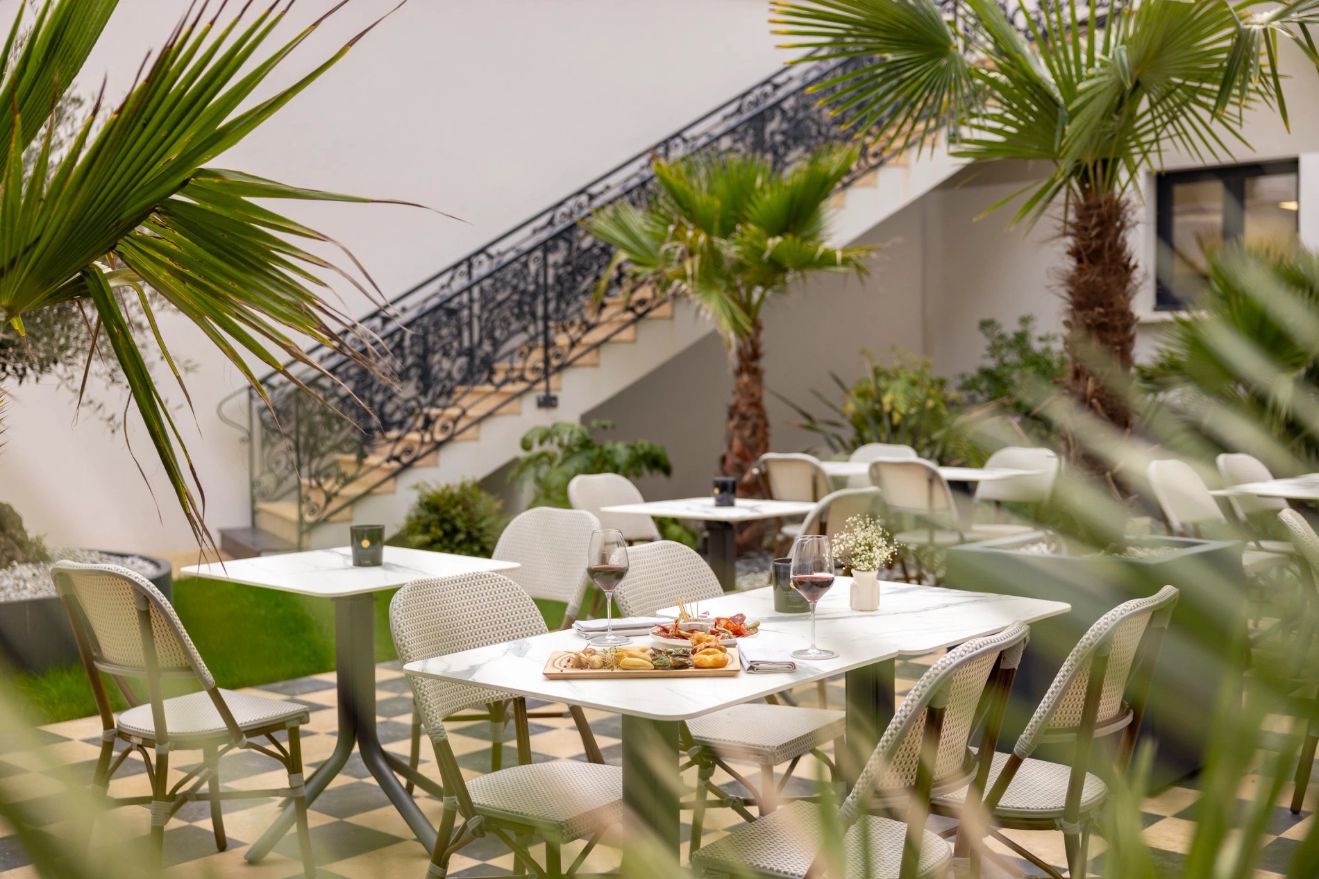 0f27c9e6-564e-4457-b325-dee901993eb0