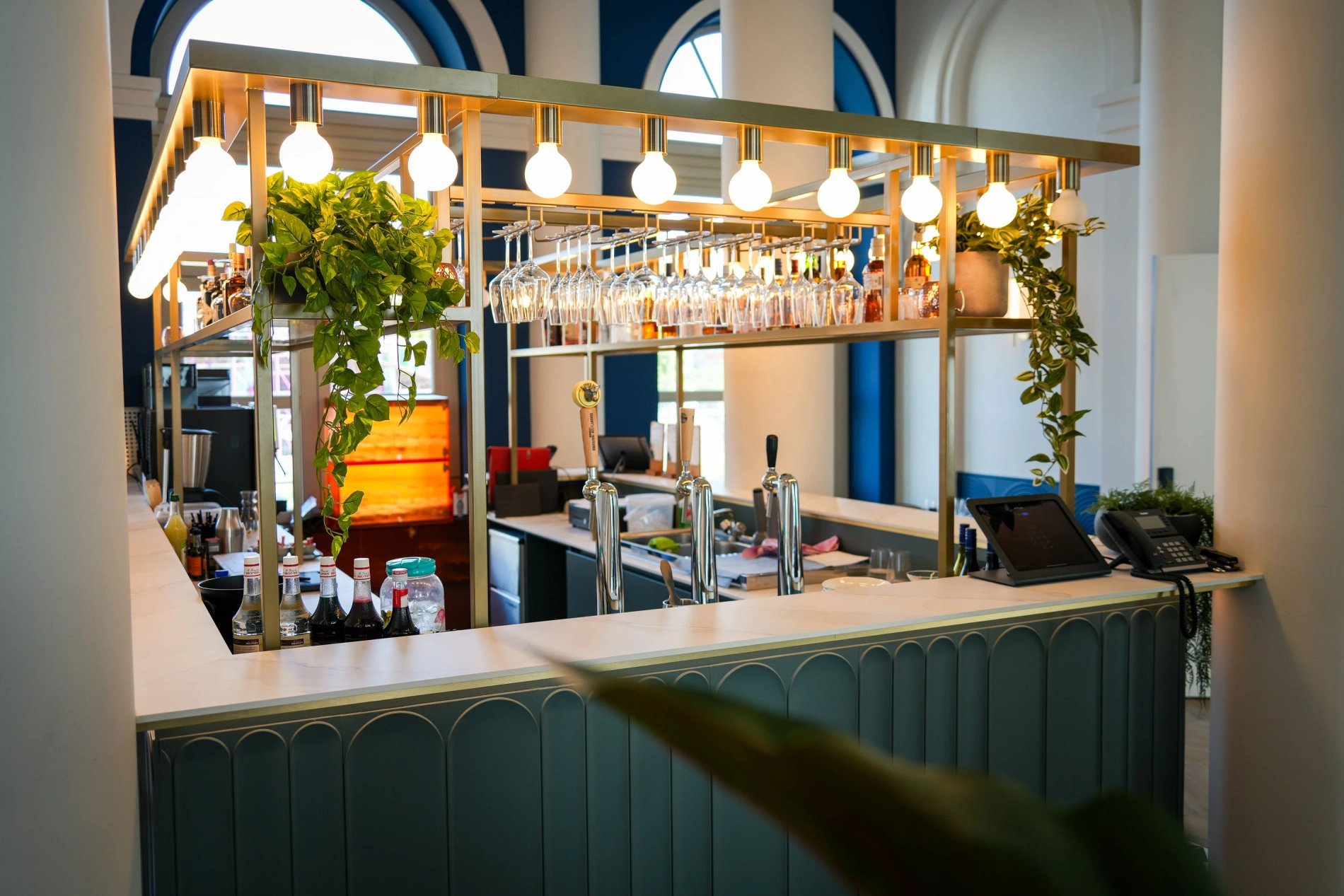 Bargebied van Curatio in Leuven, ideaal voor een drankje of aperitief