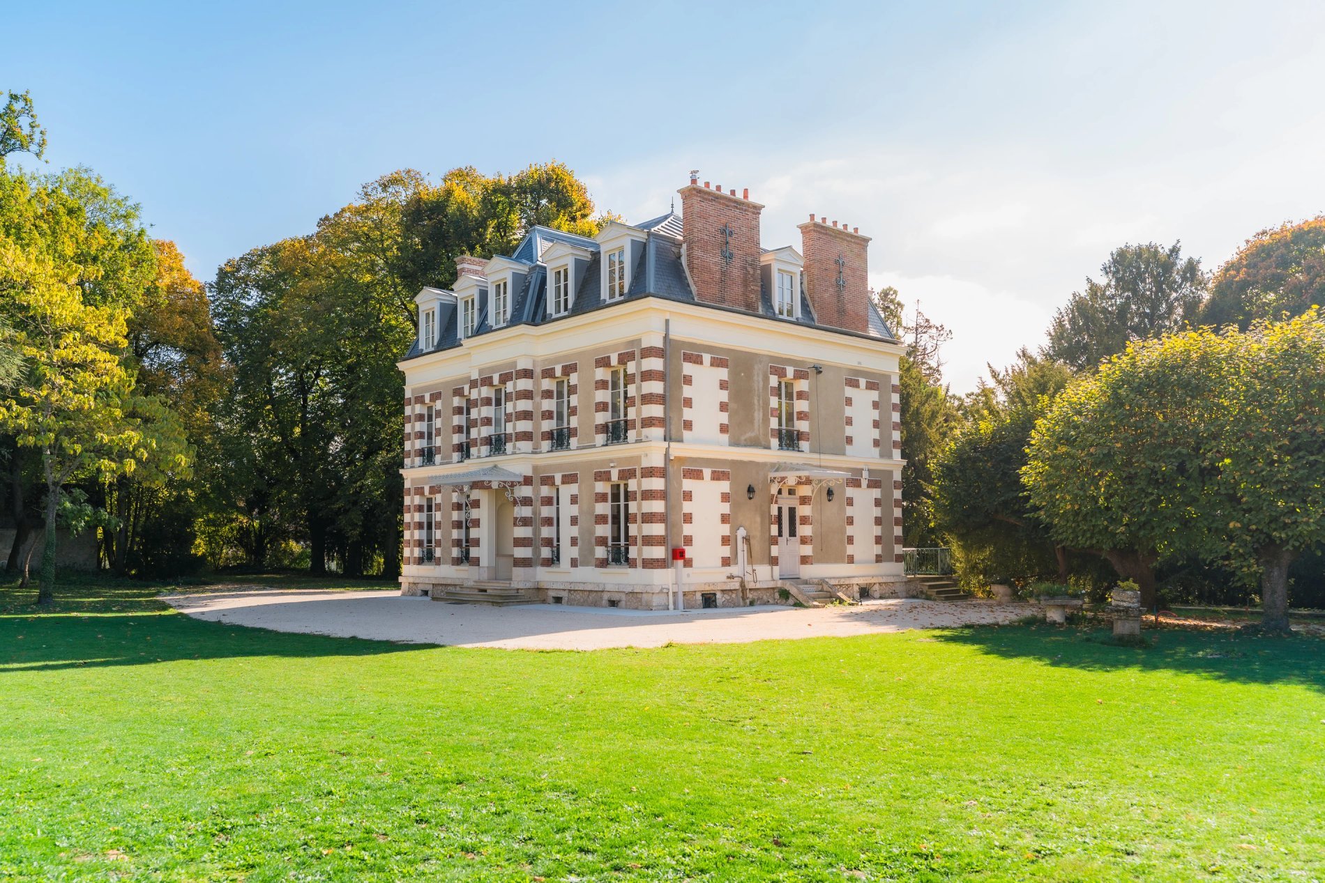 10be0d0c-07ec-45c6-861a-c20ac1821914