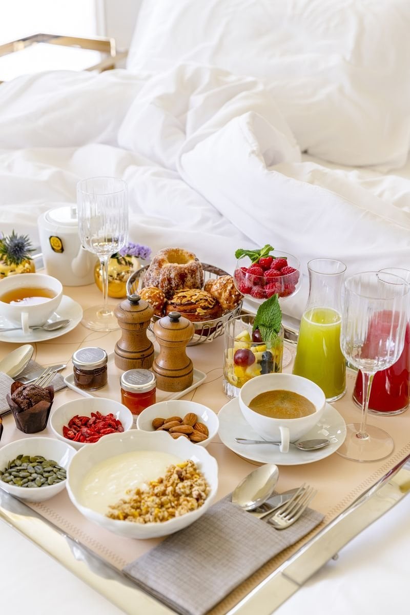 hotel 9 confidentiel paris marais petit full breakfast
