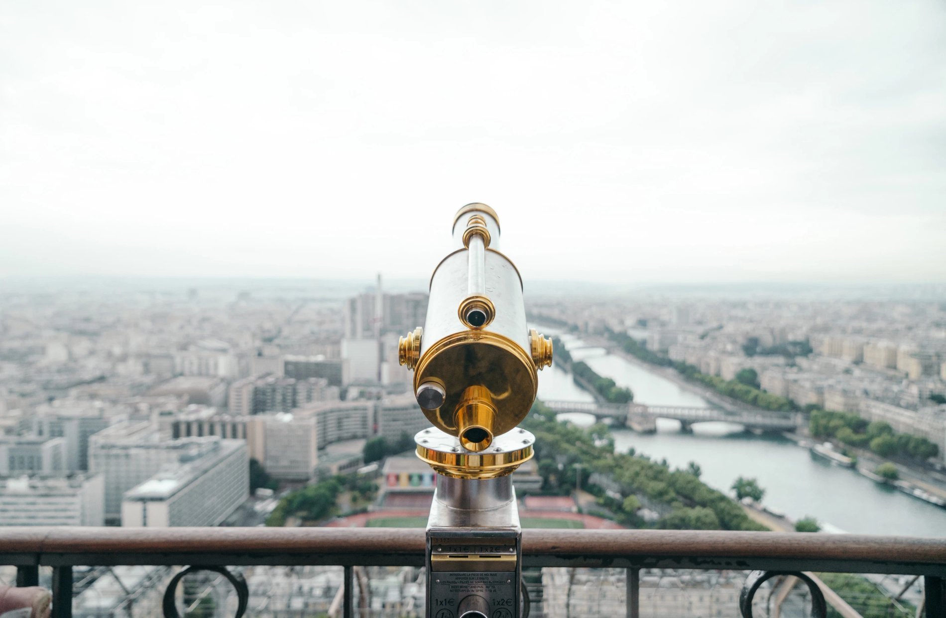 Les Rives de Notre Dame | View on Paris