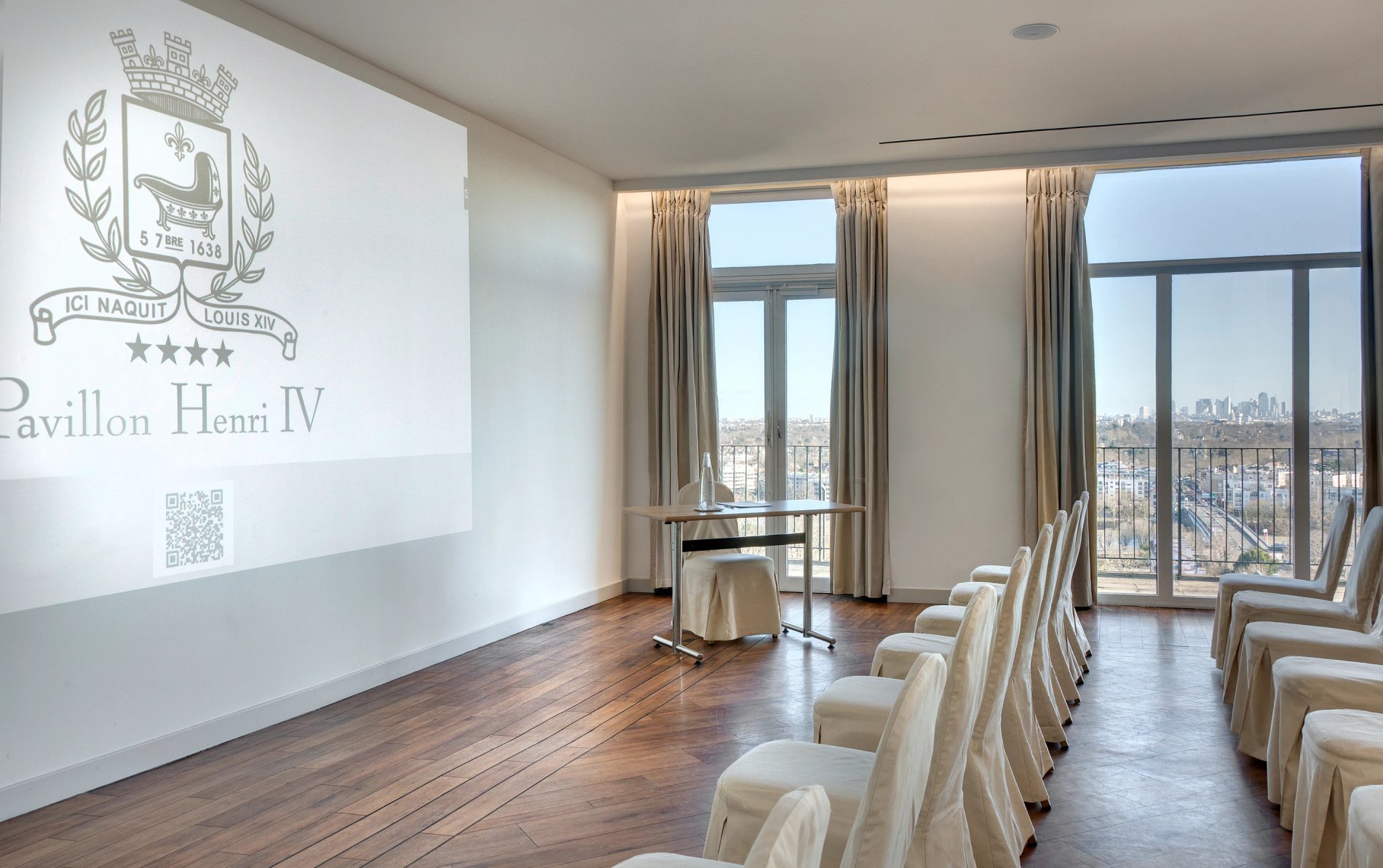 Pavillon Henri IV | Terrasse Restaurant