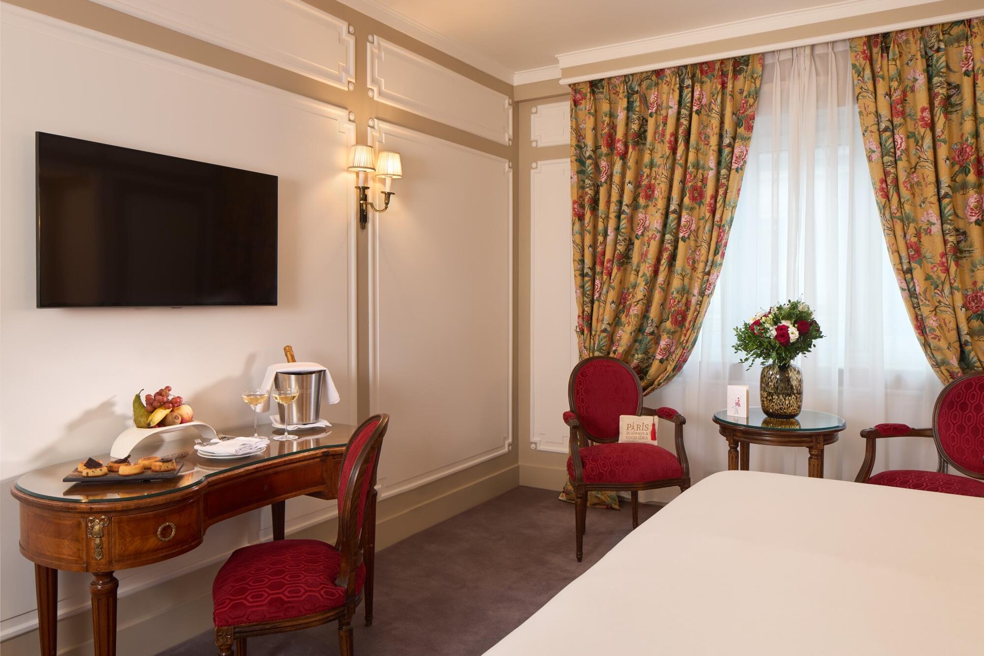 Majestic Hôtel-Spa Executive Room