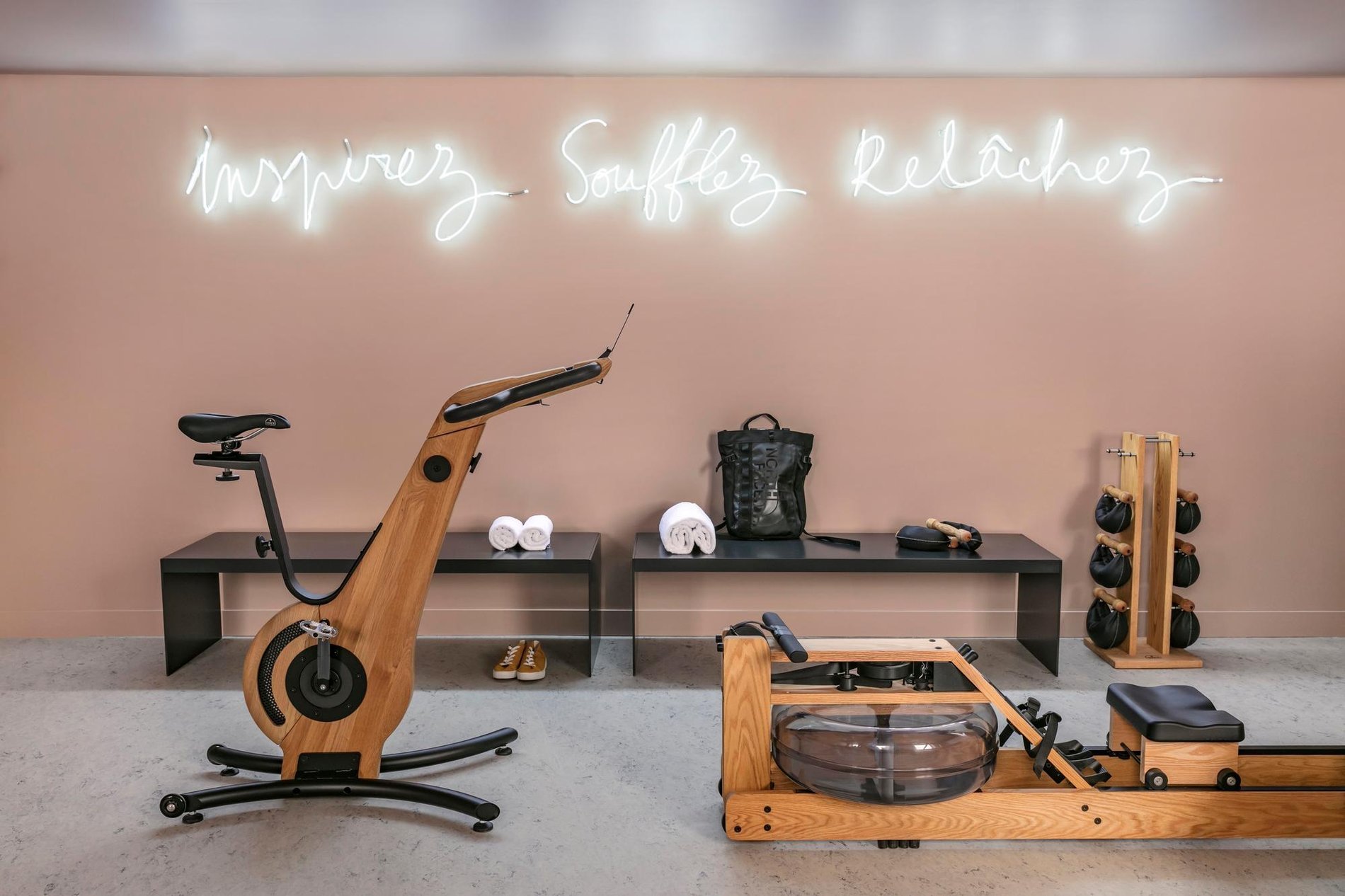 1273460e-1396-475a-aa75-675ac53f21b8