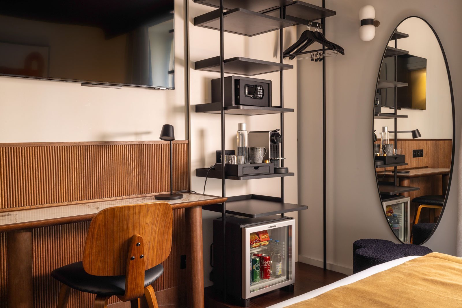 131b648e-976a-4f9a-bd42-fb761b9bacf6