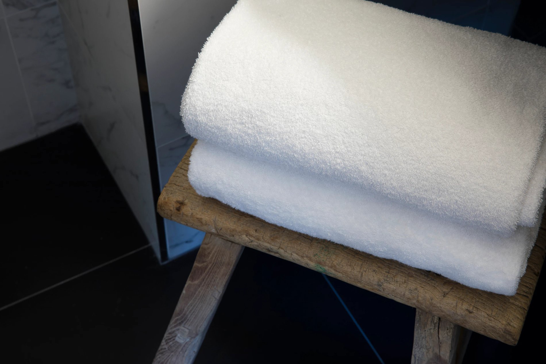 Hotel Maxim Quartier Latin Deluxe Room Bathroom