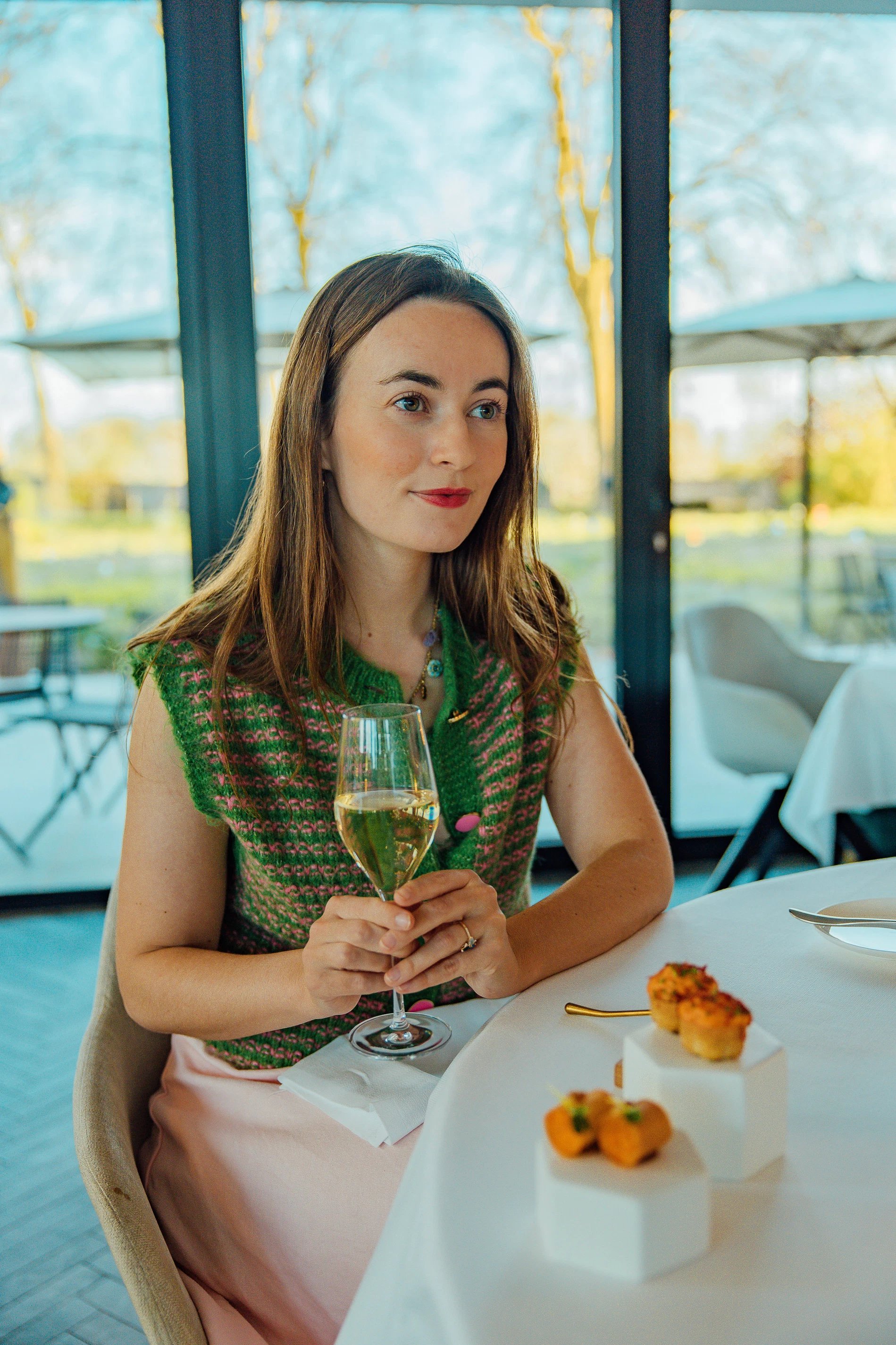 143caf6c-2c2f-4d3e-9d0a-fc3635fc8189