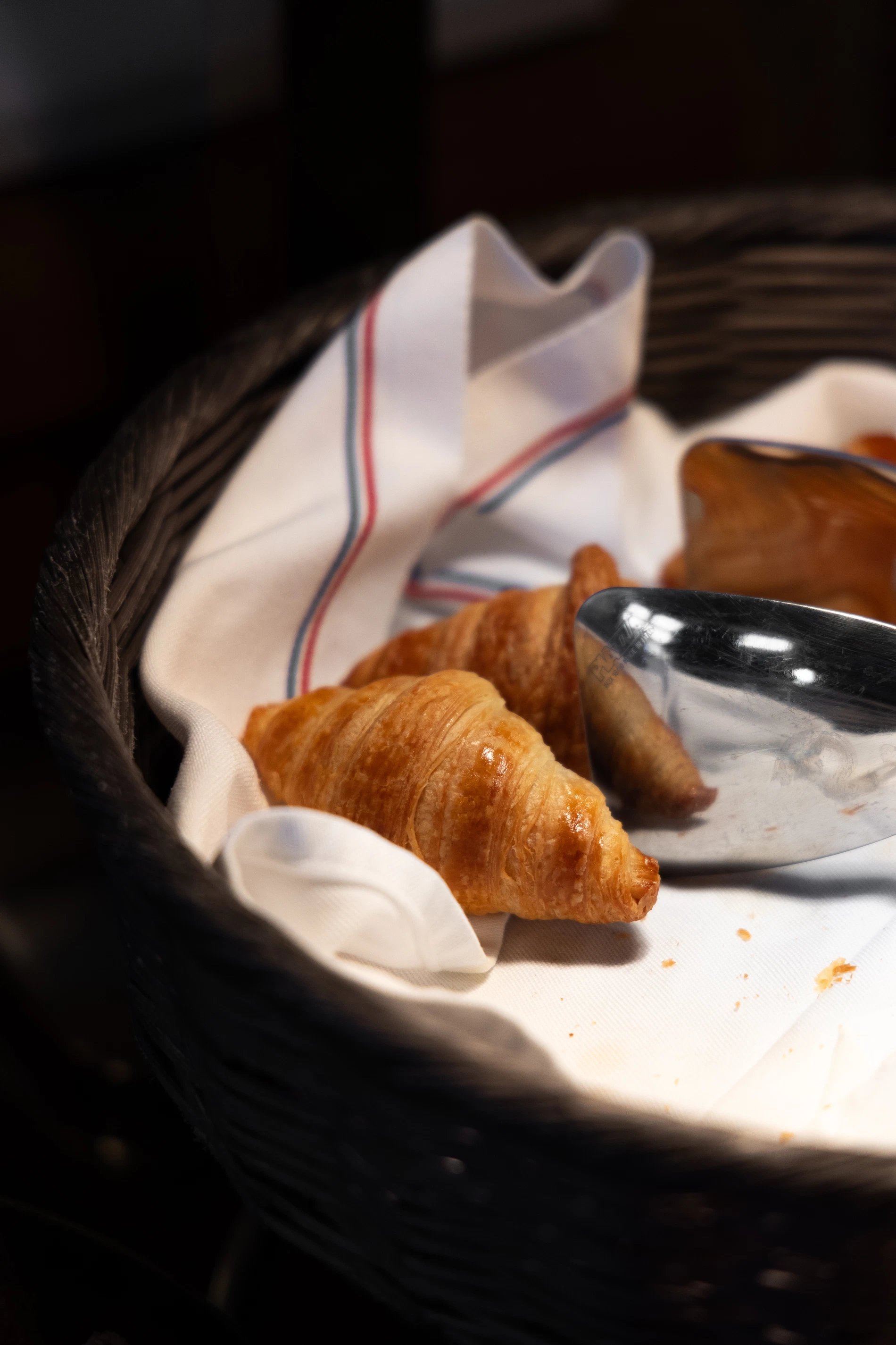 15512222-4ae8-407a-9f8f-9a282b221ed0