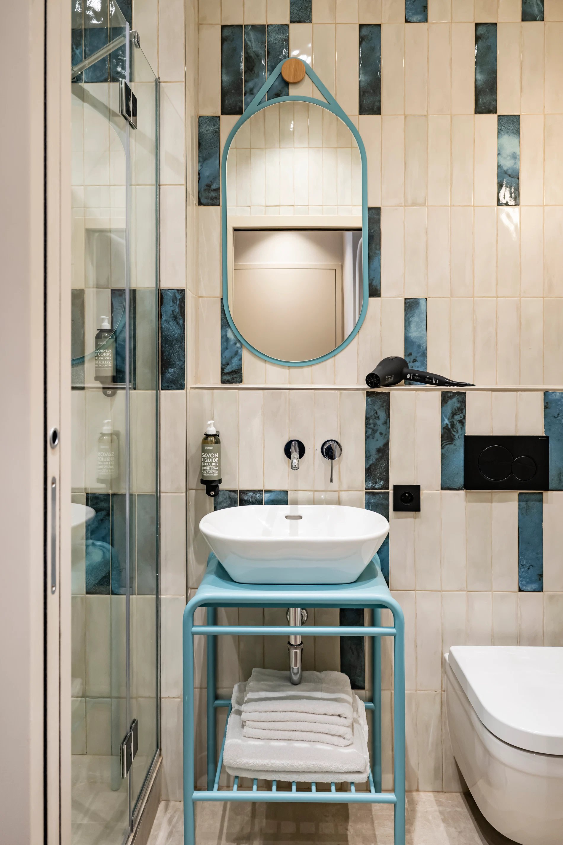 15a0a906-18ab-4b35-8a7e-494be8296a9f