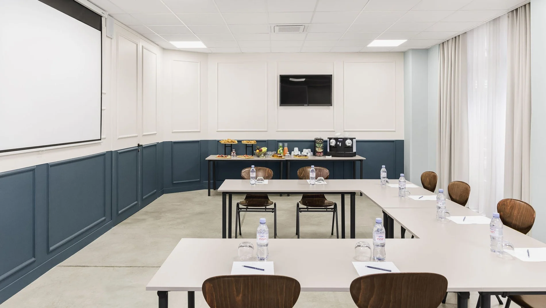 Hotel Bachaumont | U format seminar room