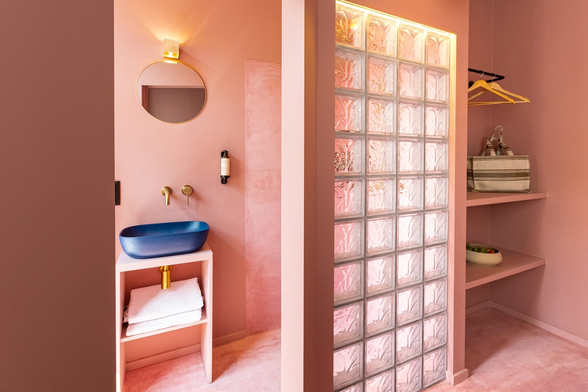 16796038-b20e-4fca-9f09-fbc2effccec9