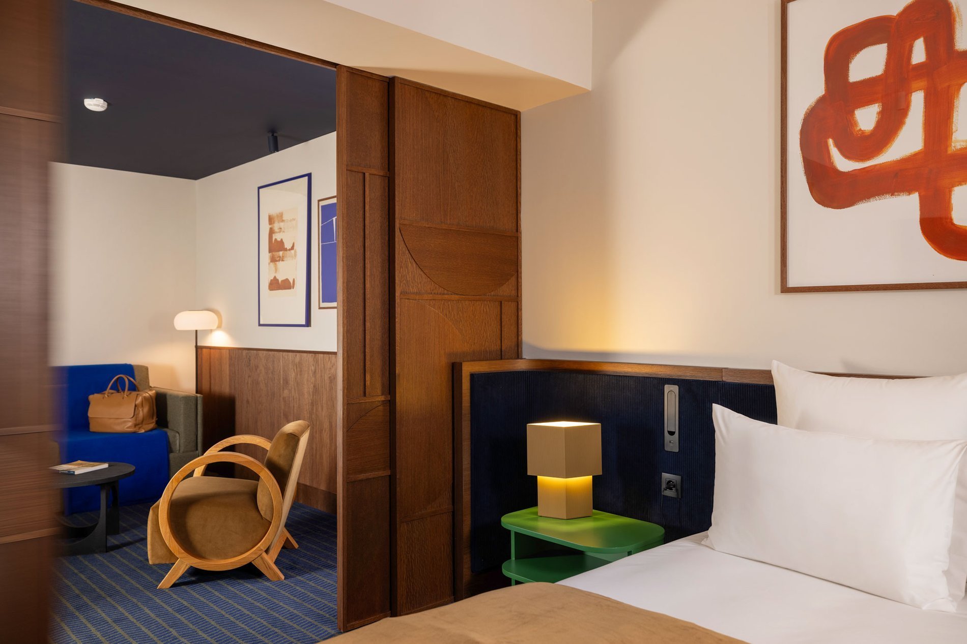 16ebe7b8-9cba-48cc-bfab-a865d0cba0a7